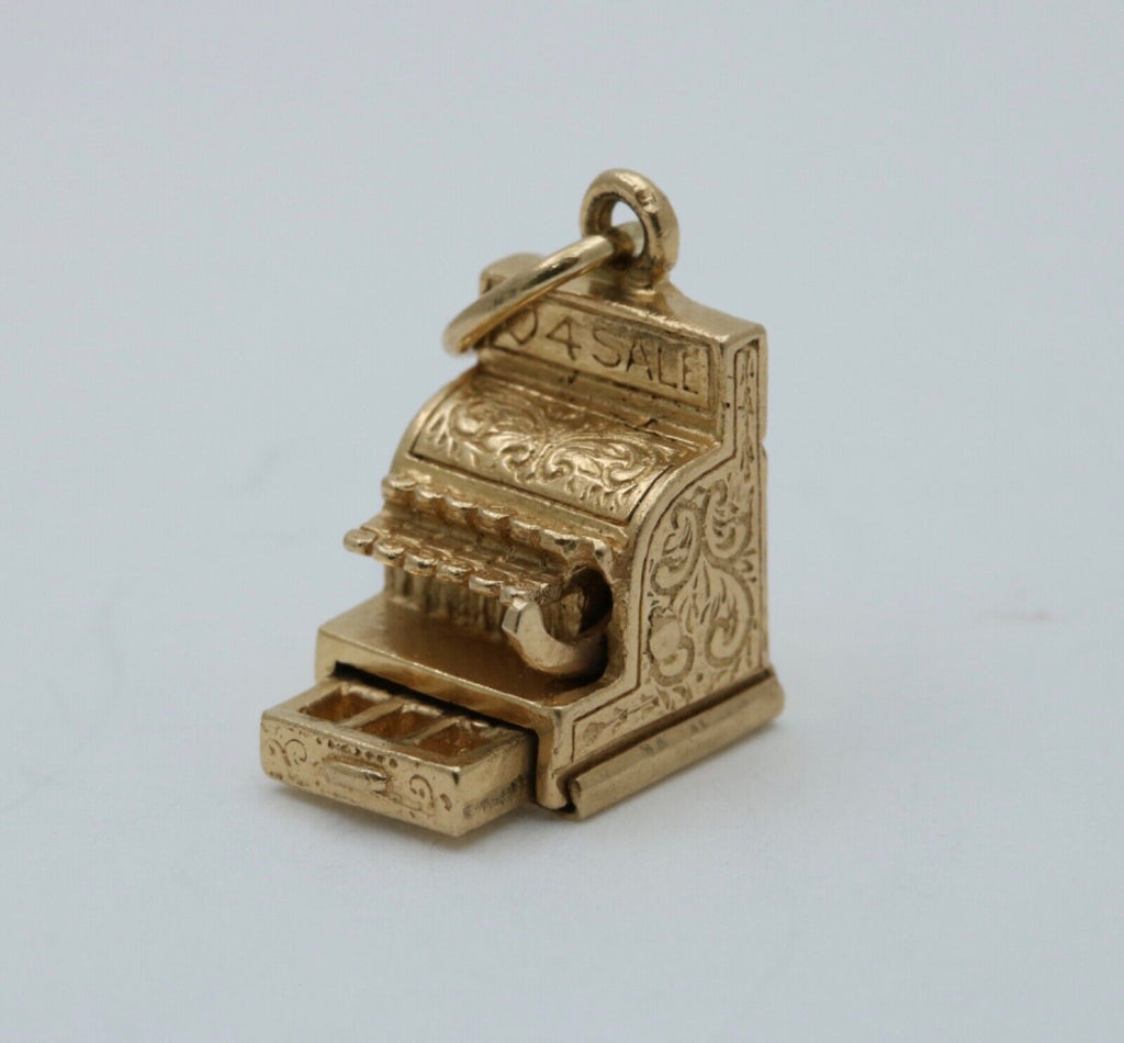Vintage 14K Yellow Gold Casher Charm
