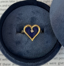 Load image into Gallery viewer, Vintage 14K Yellow Gold Heart Lapis Lari Diamond Ring.
