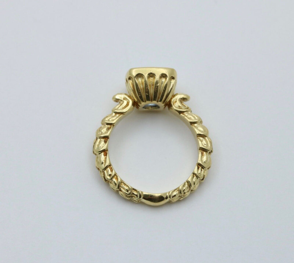 Vintage Blue Topaz 18K Yellow Gold Arto Vandian Ring