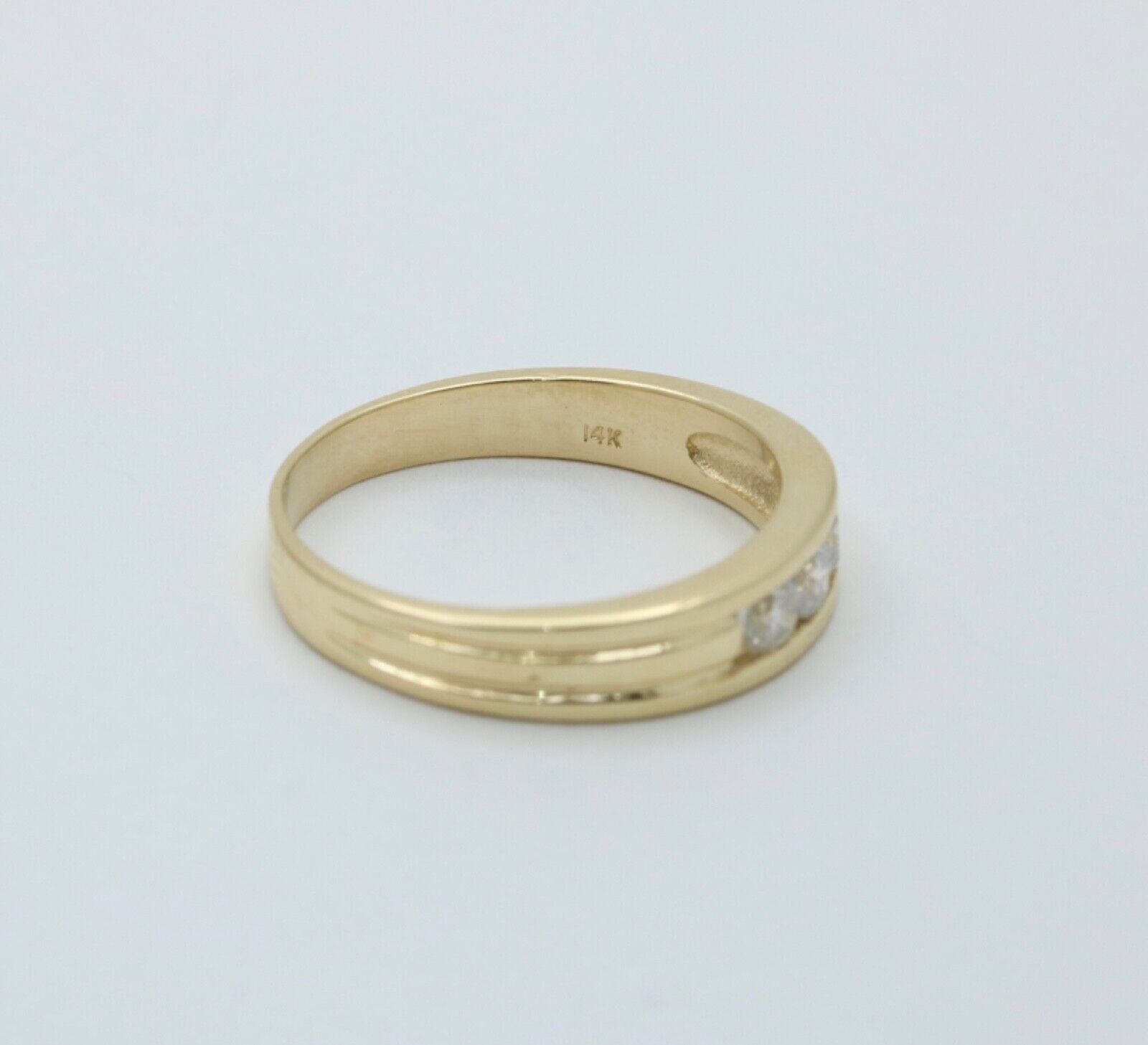 Vintage Diamonds 14K Yellow Gold Unisex Band