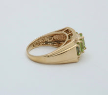 Load image into Gallery viewer, Vintage 14K Yellow Gold Peridot &amp; DIamond Ring, Statement Ring
