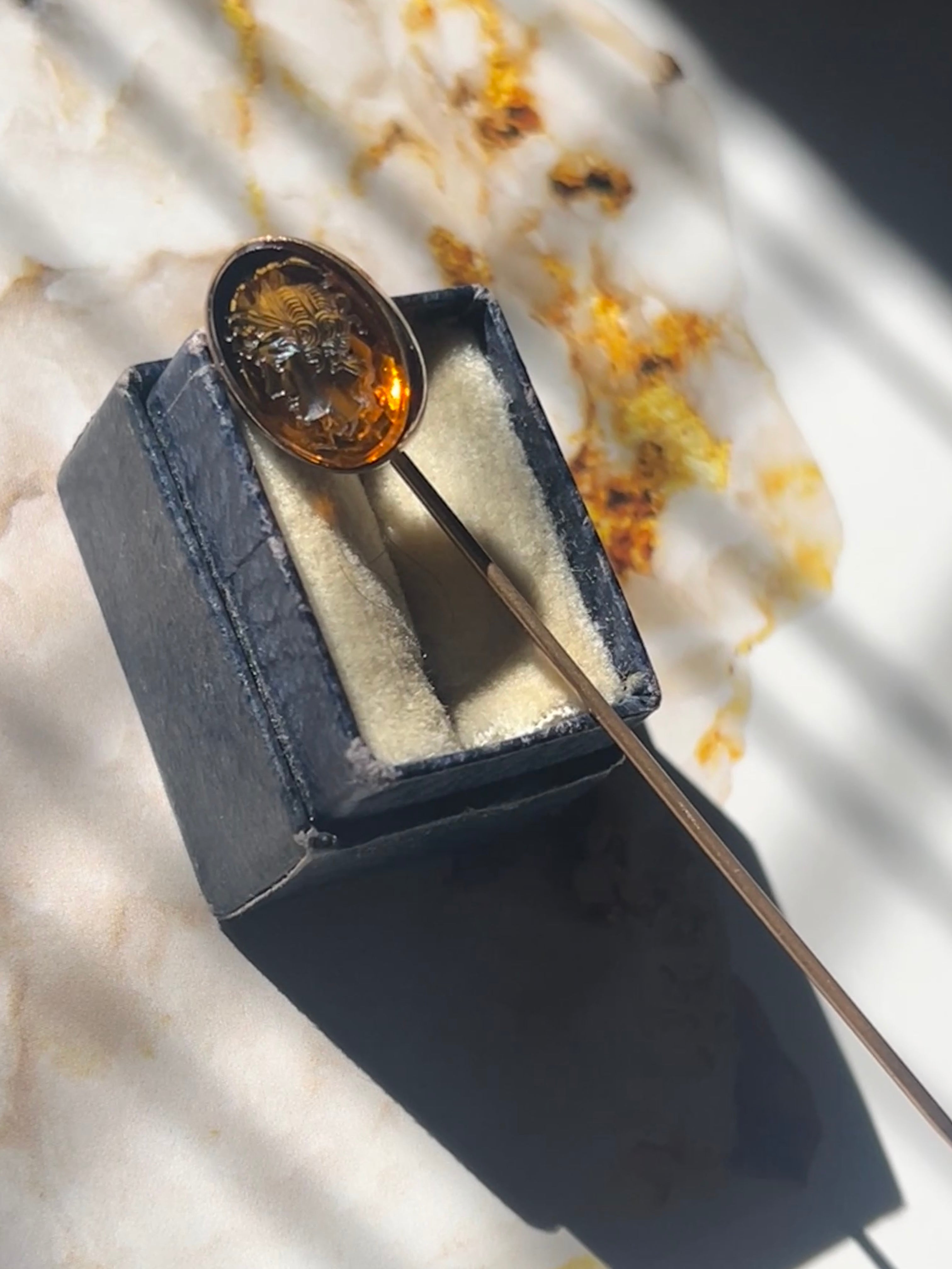 Antique 9K Yellow Gold Intaglio Carnelian Stick Pin