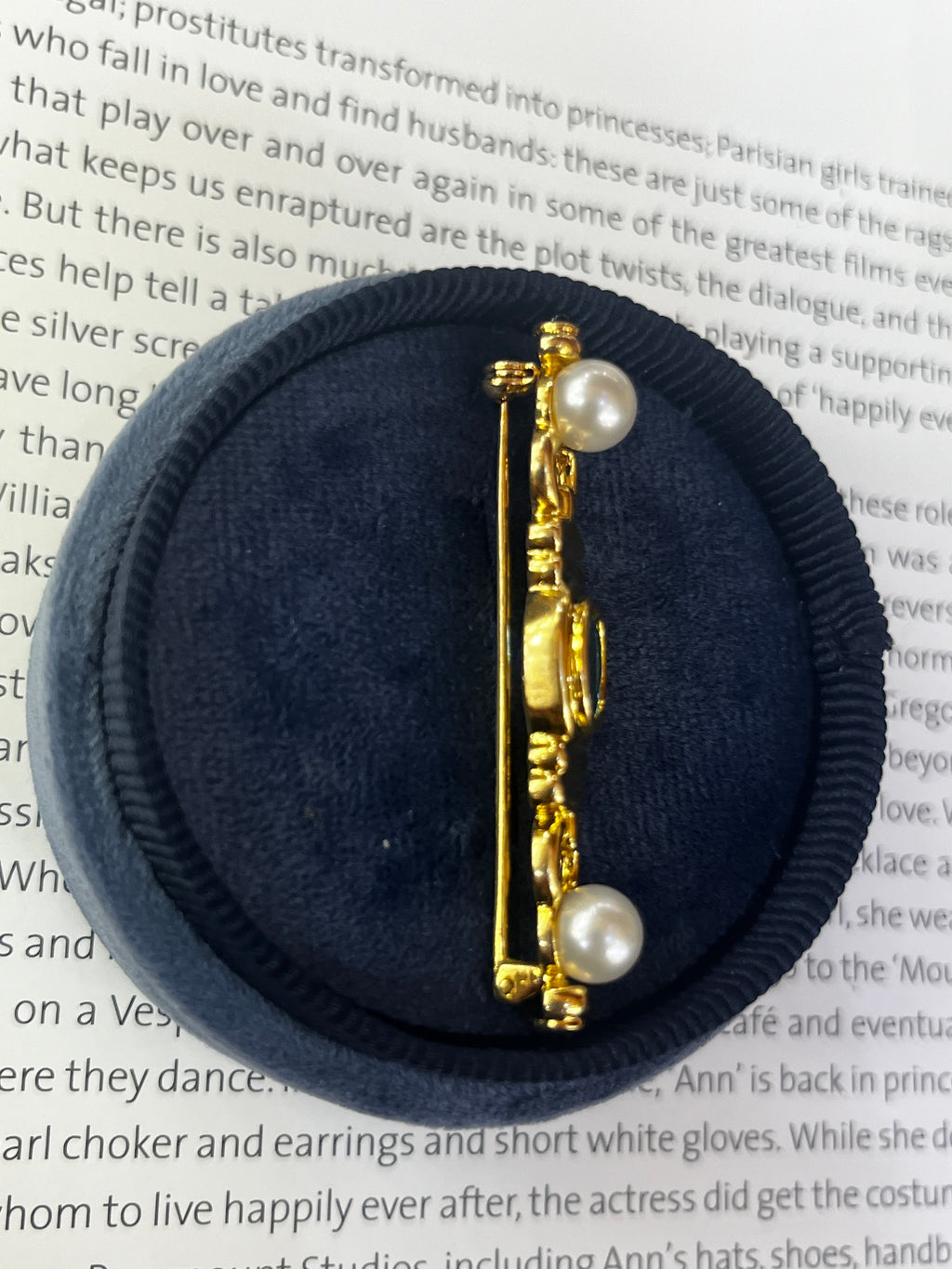 Vintage 14K Yellow Gold Pearl & Blue Zircon Bar Pin