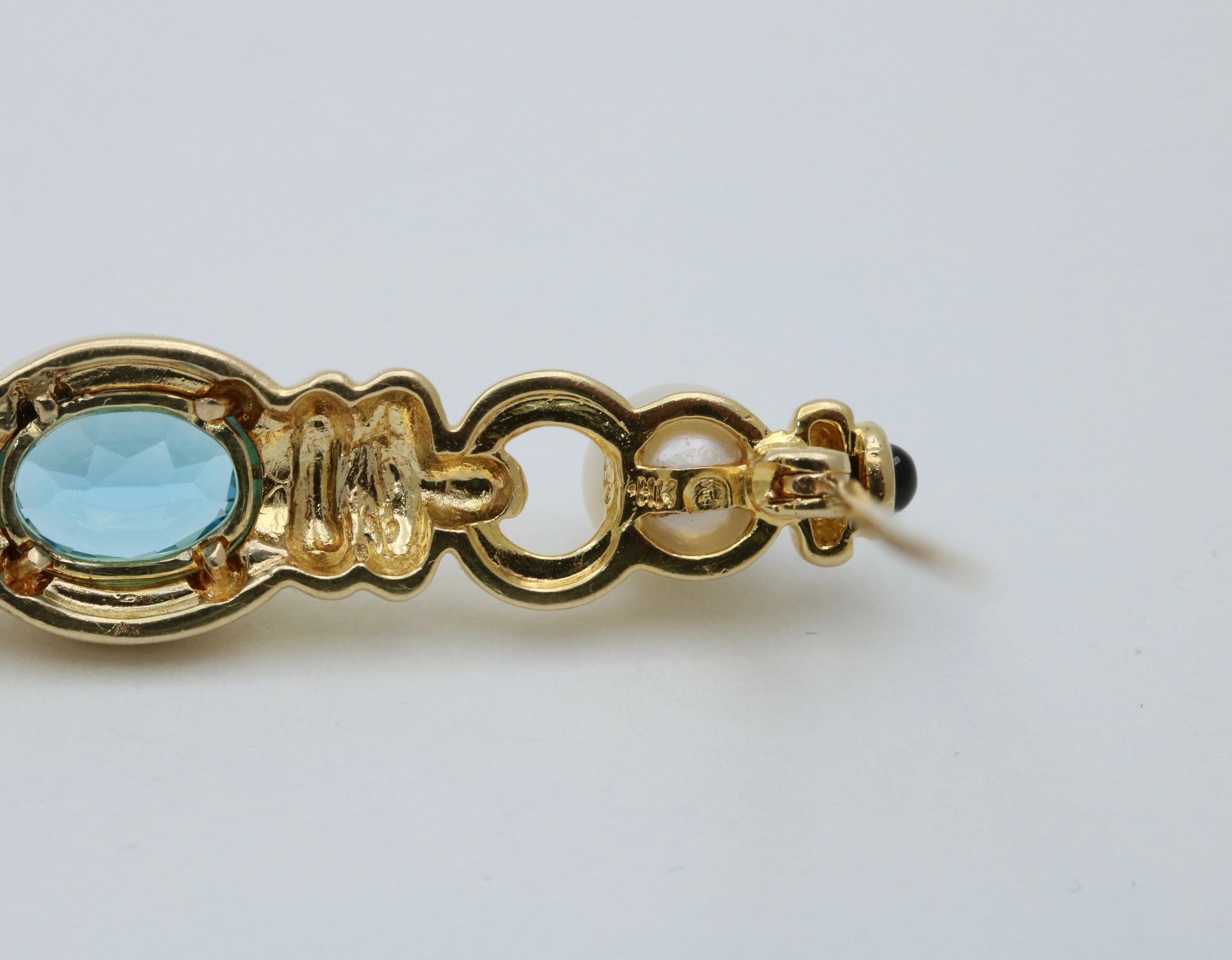 Vintage 14K Yellow Gold Pearl & Blue Zircon Bar Pin