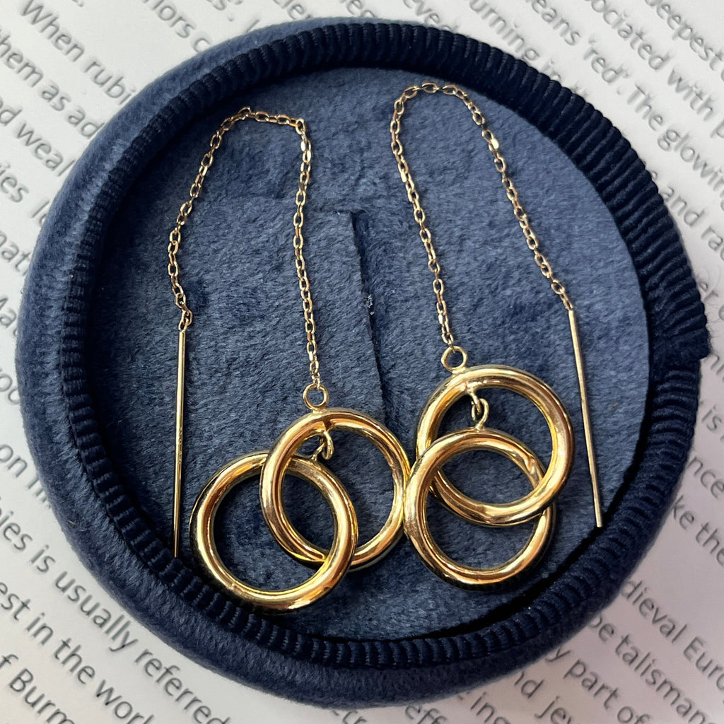 Minimalized 14K Yellow Gold Infinity Threader Earrings