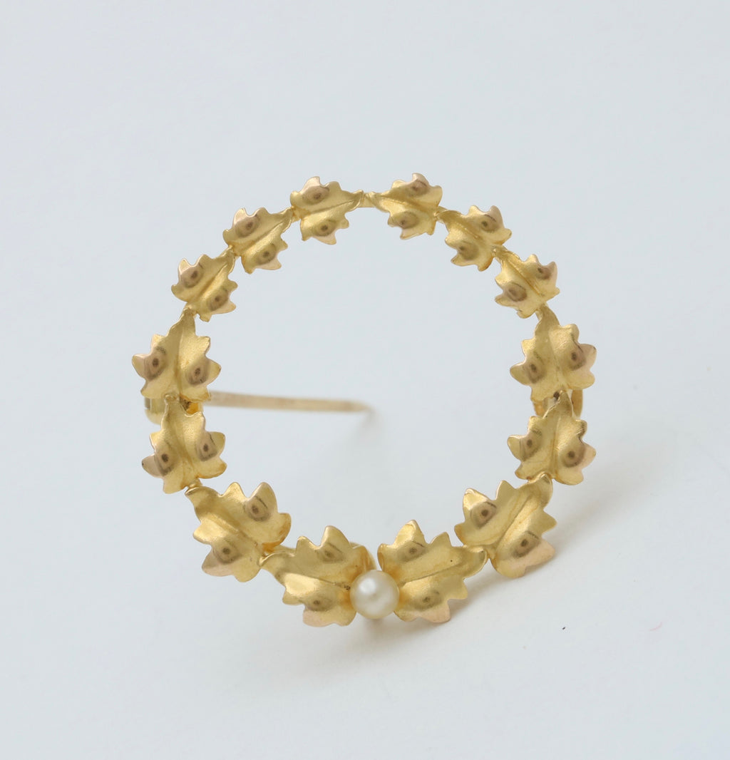 Vintage 14K Yellow Gold Wreath Pearl Brooch Pin