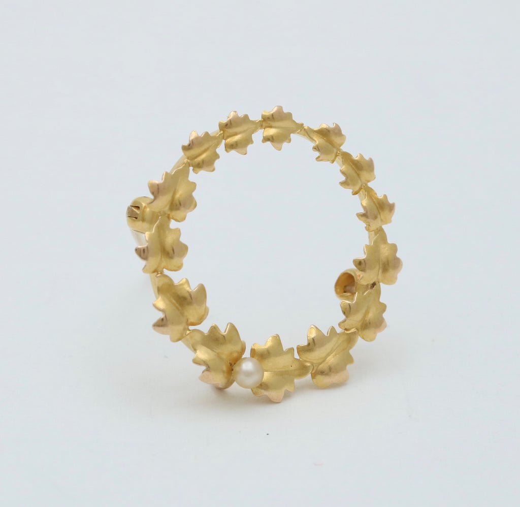 Vintage 14K Yellow Gold Wreath Pearl Brooch Pin
