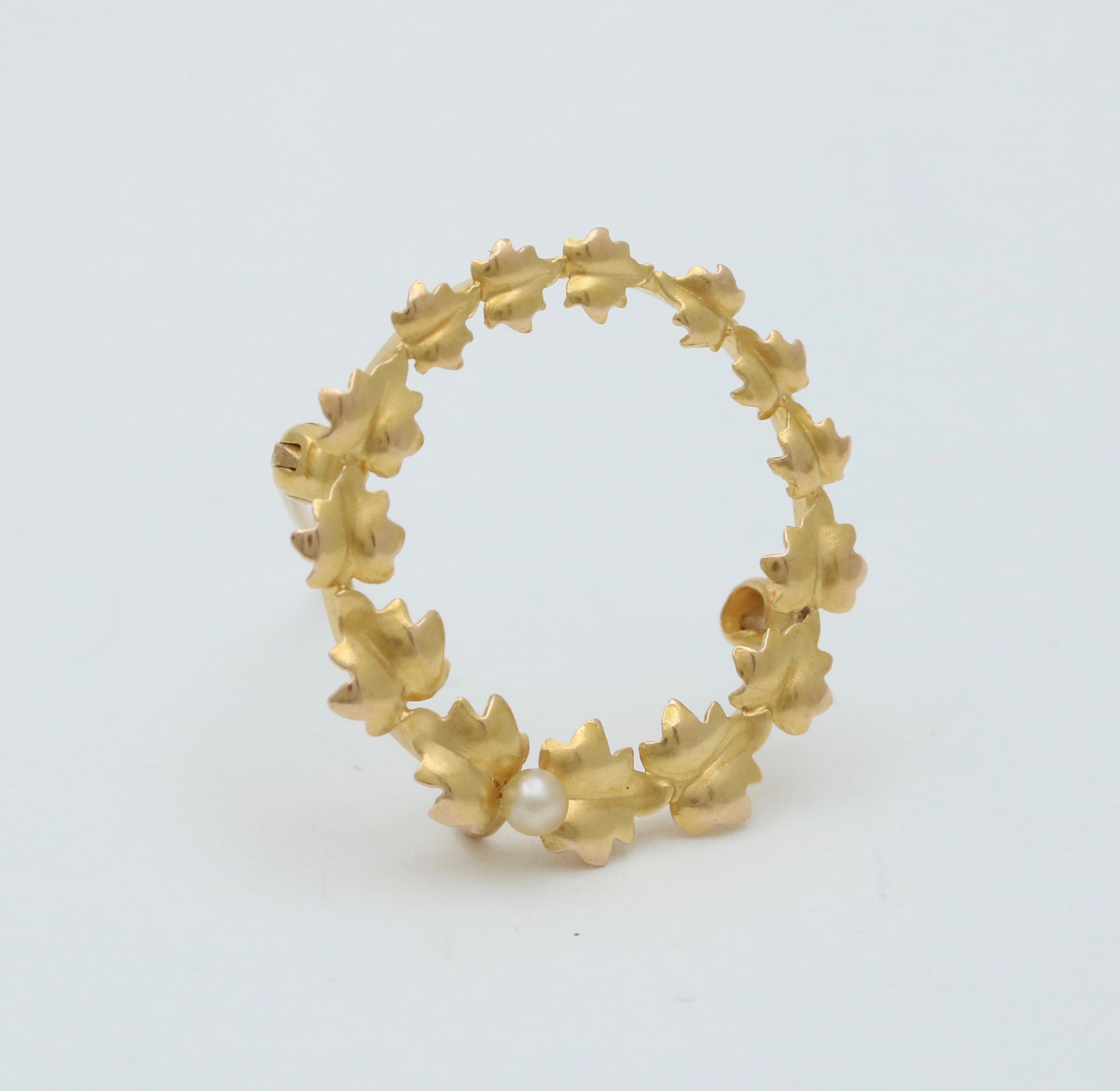 Vintage 14K Yellow Gold Wreath Pearl Brooch Pin