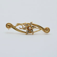 Load image into Gallery viewer, Art Nouveau 14K Yellow Gold Floral Pearl Brooch
