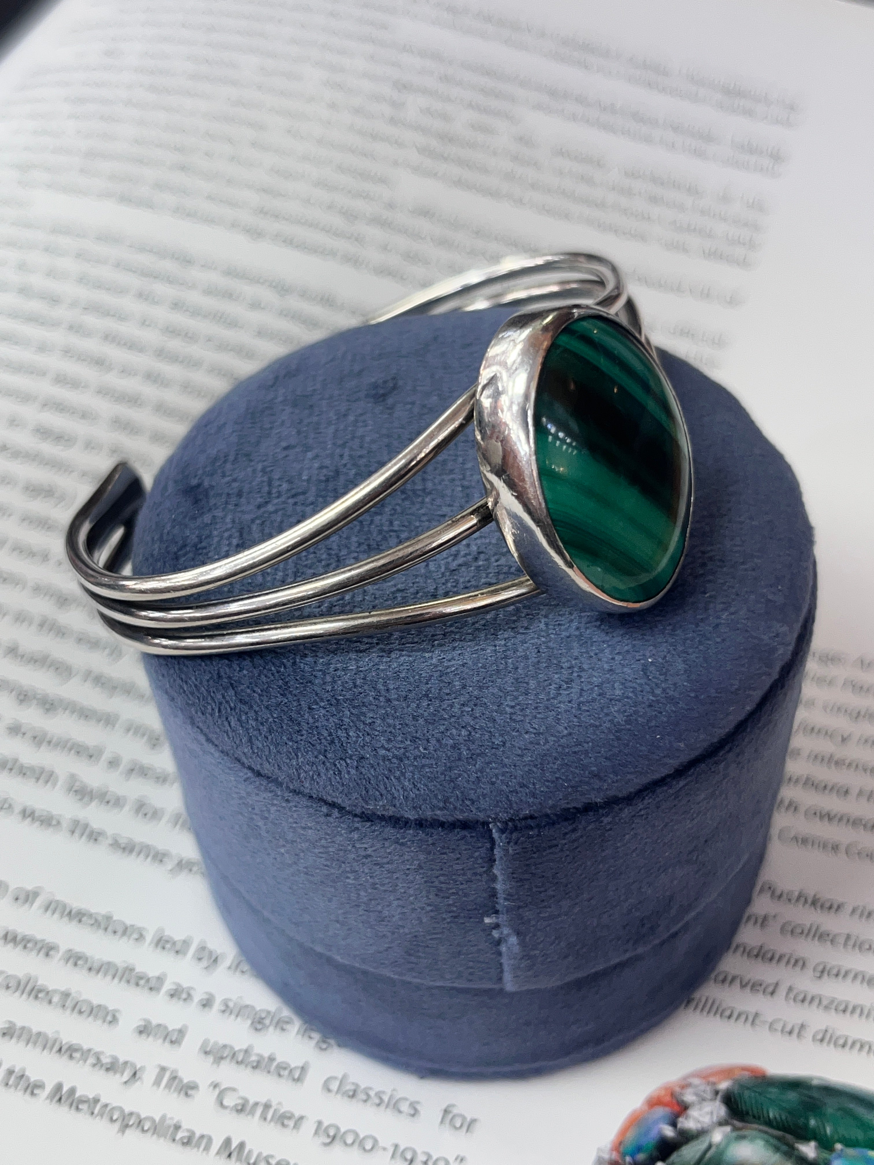 Vintage Mexico Sterling Silver Maclackit Bangle