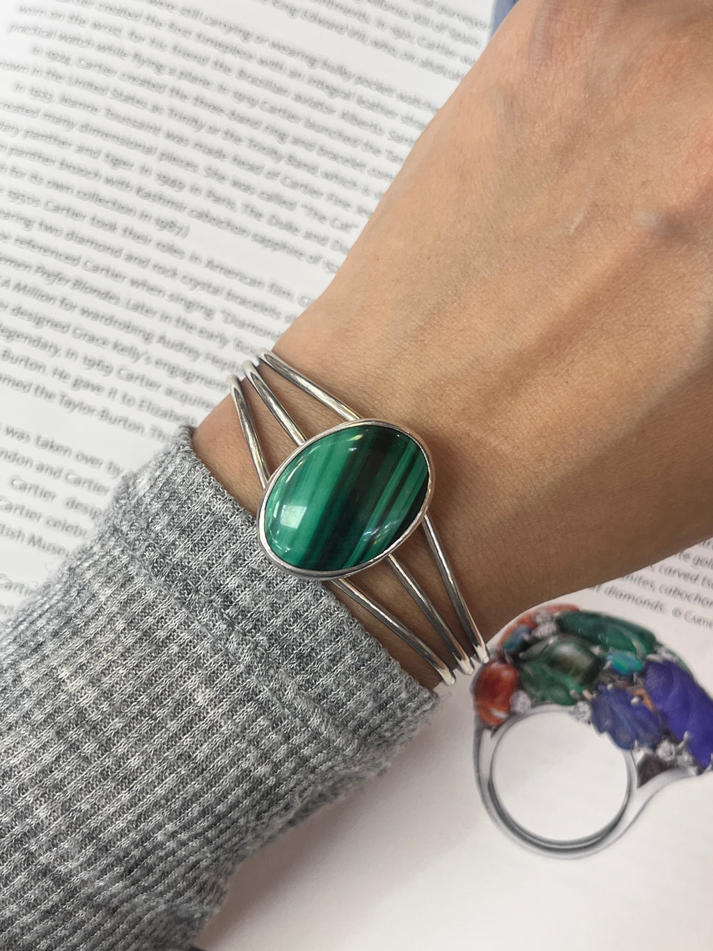 Vintage Mexico Sterling Silver Maclackit Bangle