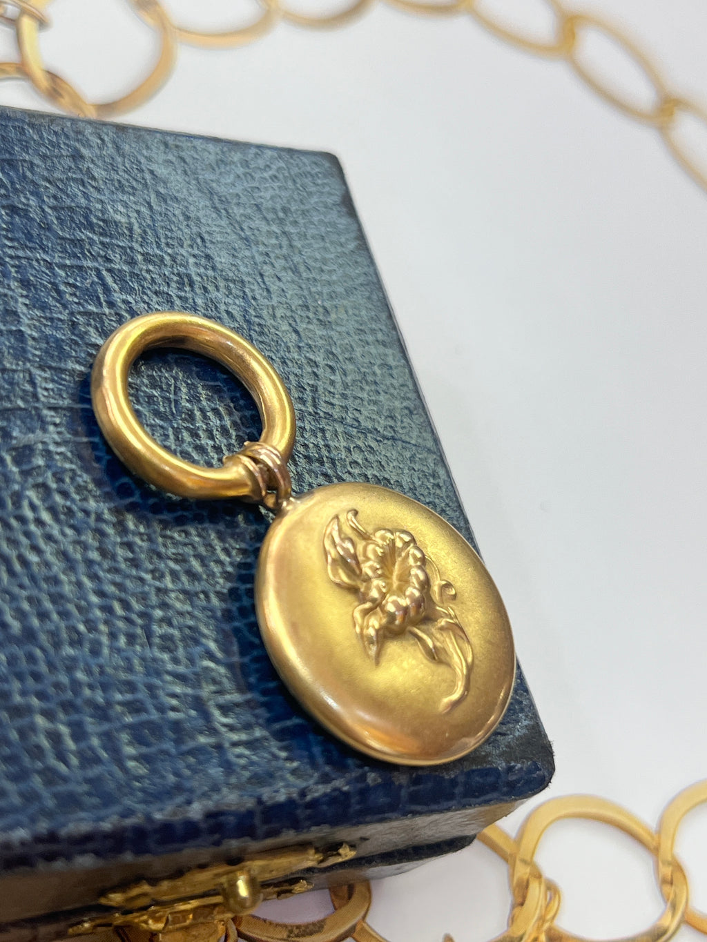 Antique 14K Yellow Gold Morning Glory High Relief  Watch Fob Pendant