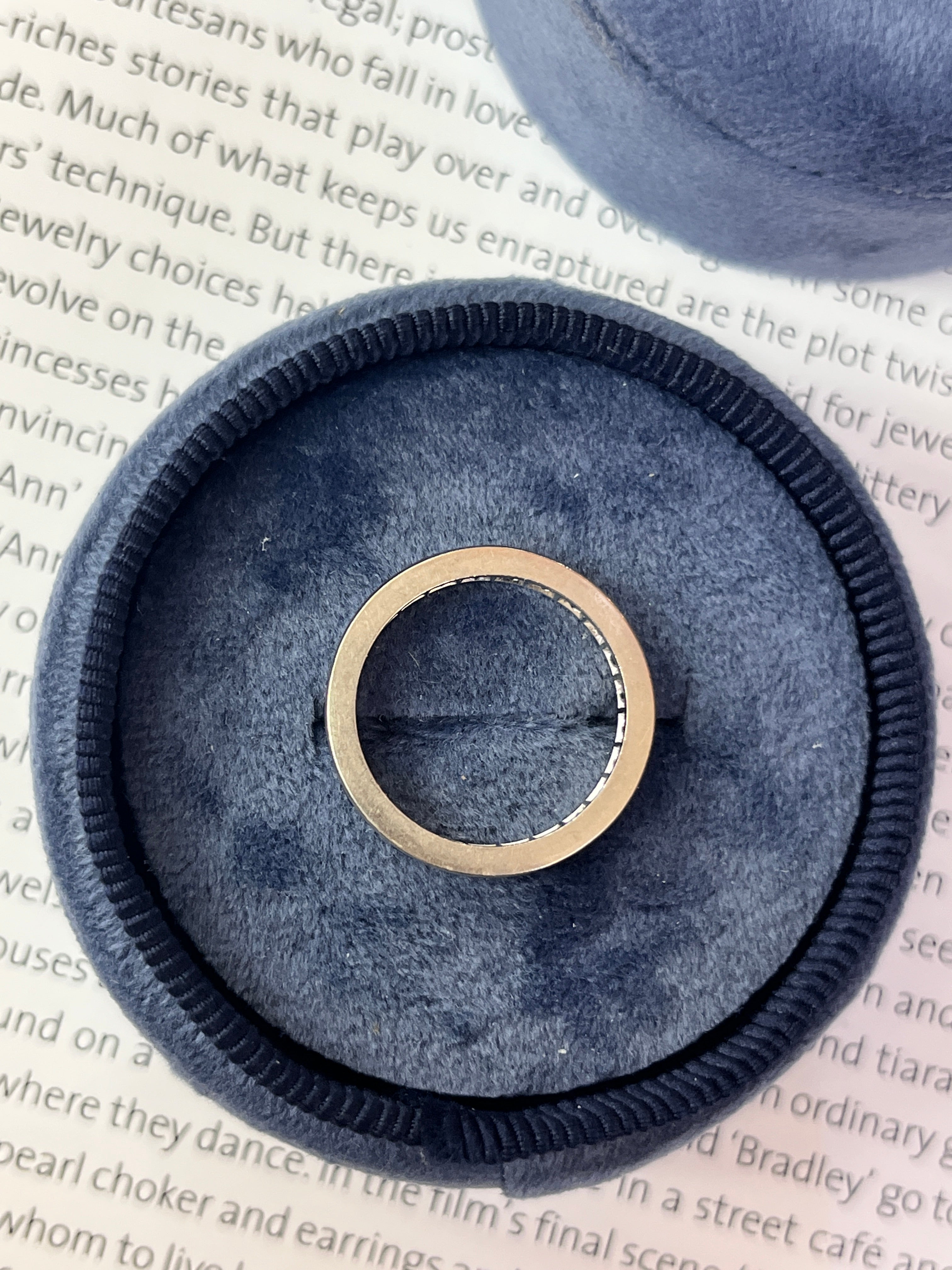 Vintage 14K White Gold Channel Set Sapphire Eternity Band Size 7