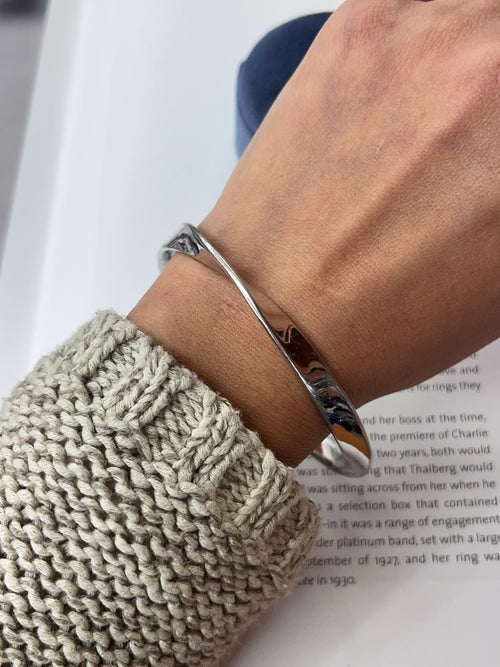 Vintage ELLE Sterling Silver Twist Bangle