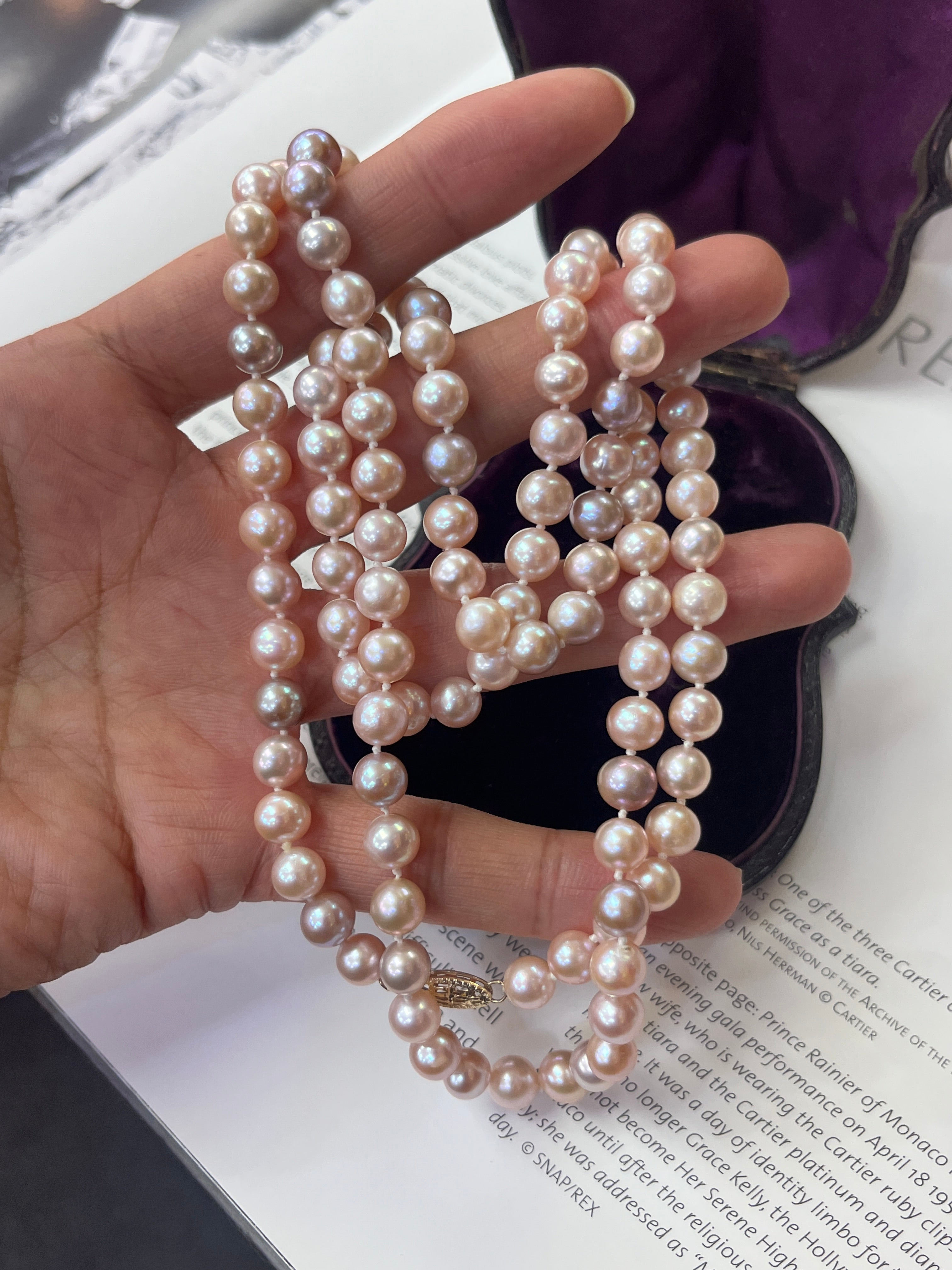 Vintage Pink & Purple Cultured Pearl 14K Yellow Gold Clasp Long  string  Necklace.