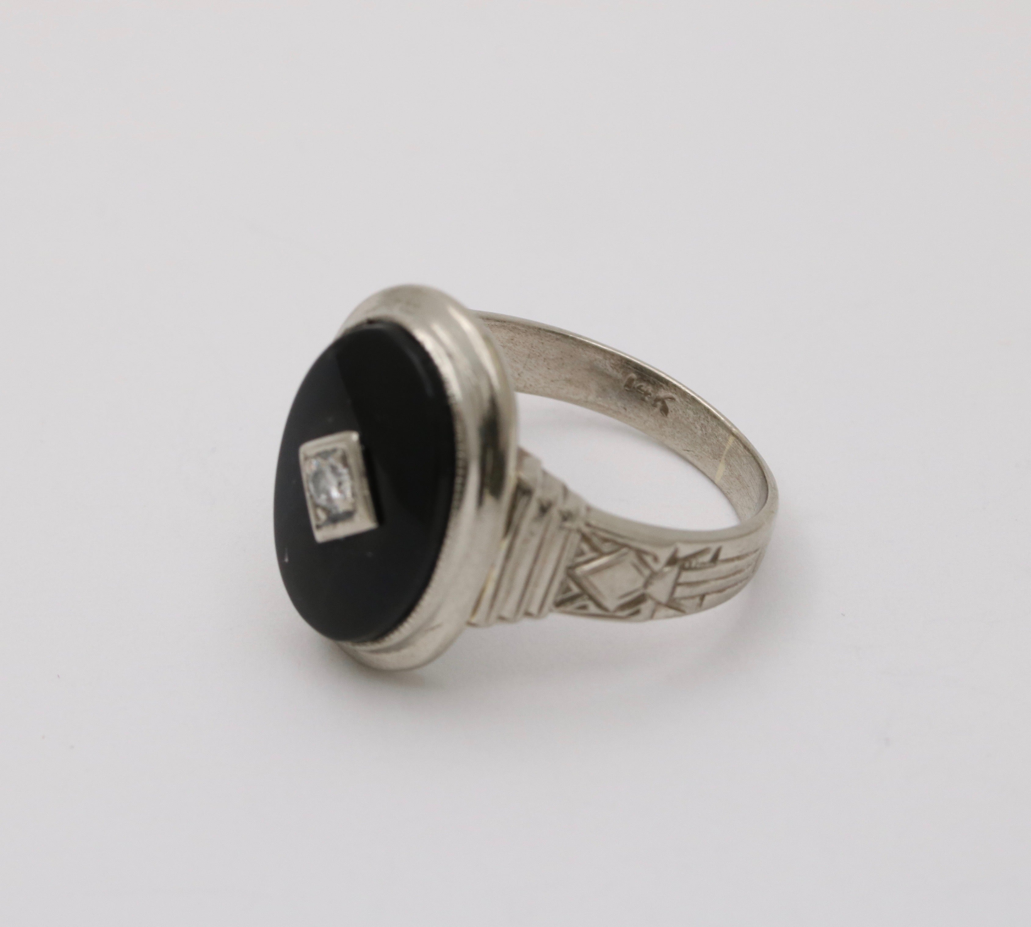 Antique Art Deco 14K White Gold Onyx & Diamond Ring