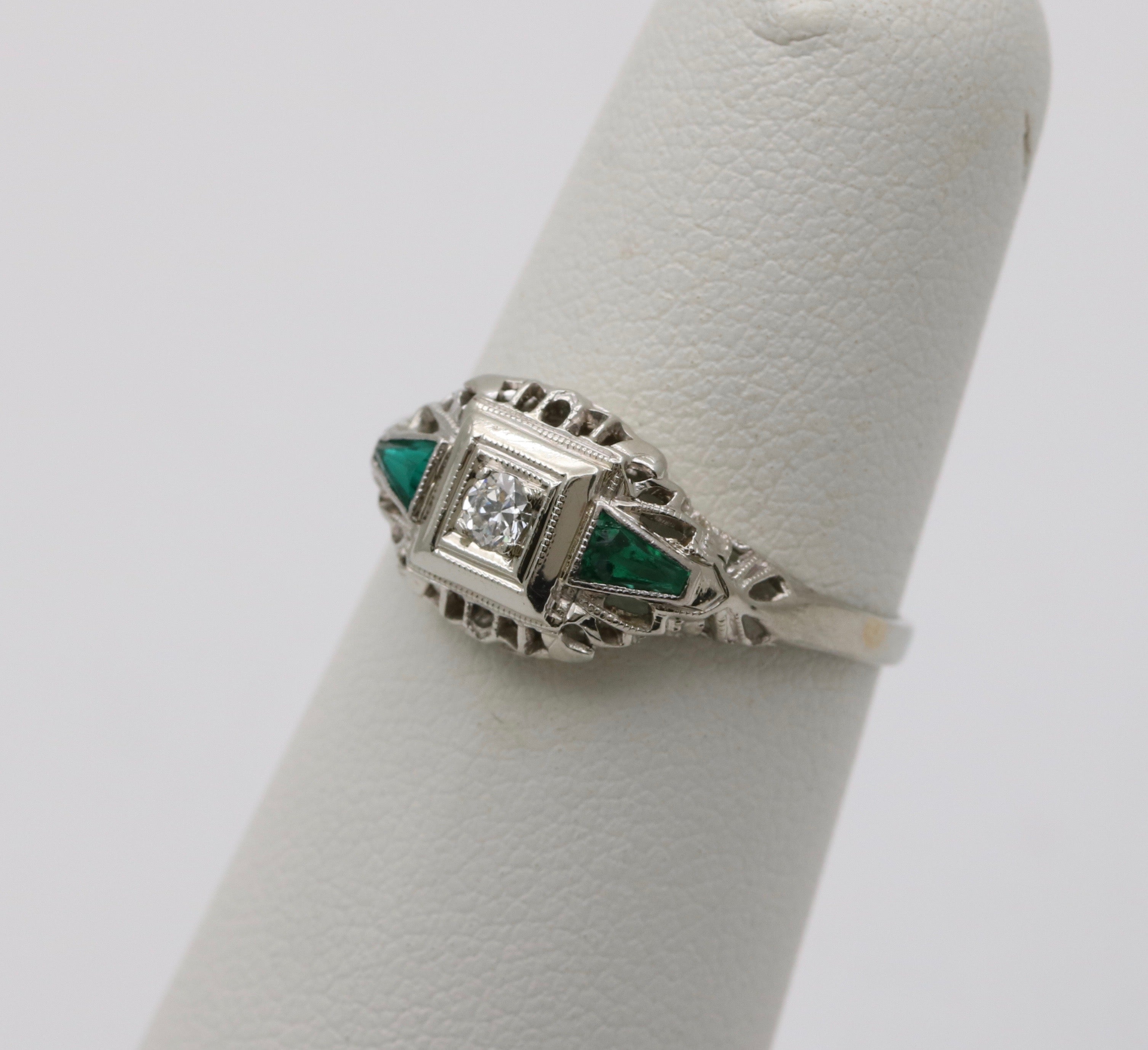 Art Deco Diamond & Emerald Filigree 18K White Gold Ring, Engagement Band