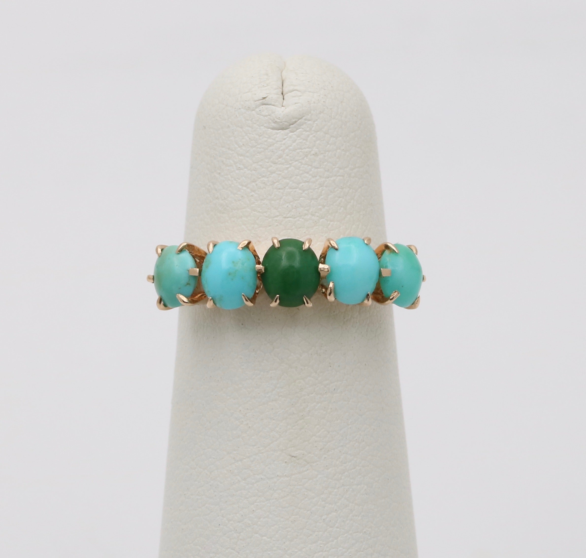 Vintage 14K Yellow Gold  Turquoise 5 stones ring