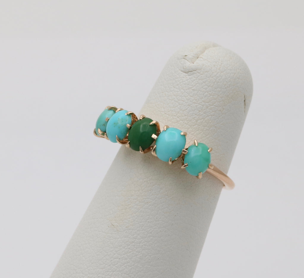 Vintage 14K Yellow Gold  Turquoise 5 stones ring