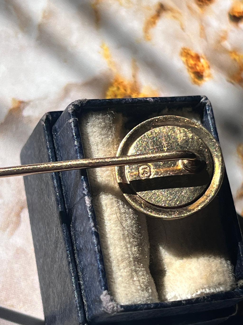 Vintage 14K Yellow Gold Rose De France Amethyst Stick Pin