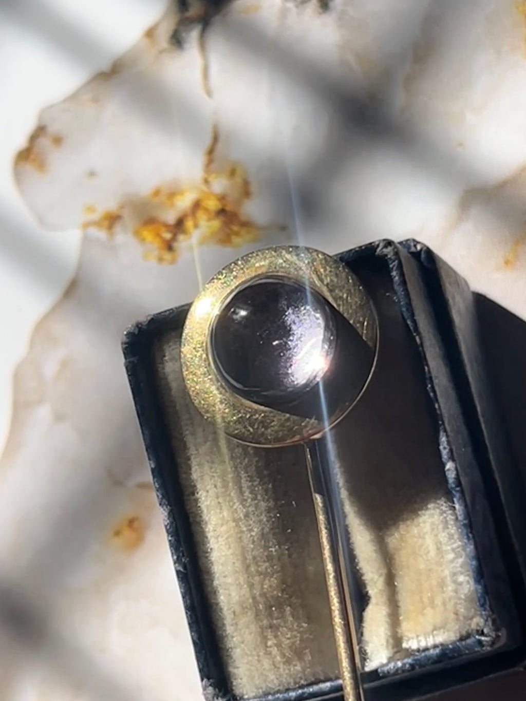 Vintage 14K Yellow Gold Rose De France Amethyst Stick Pin