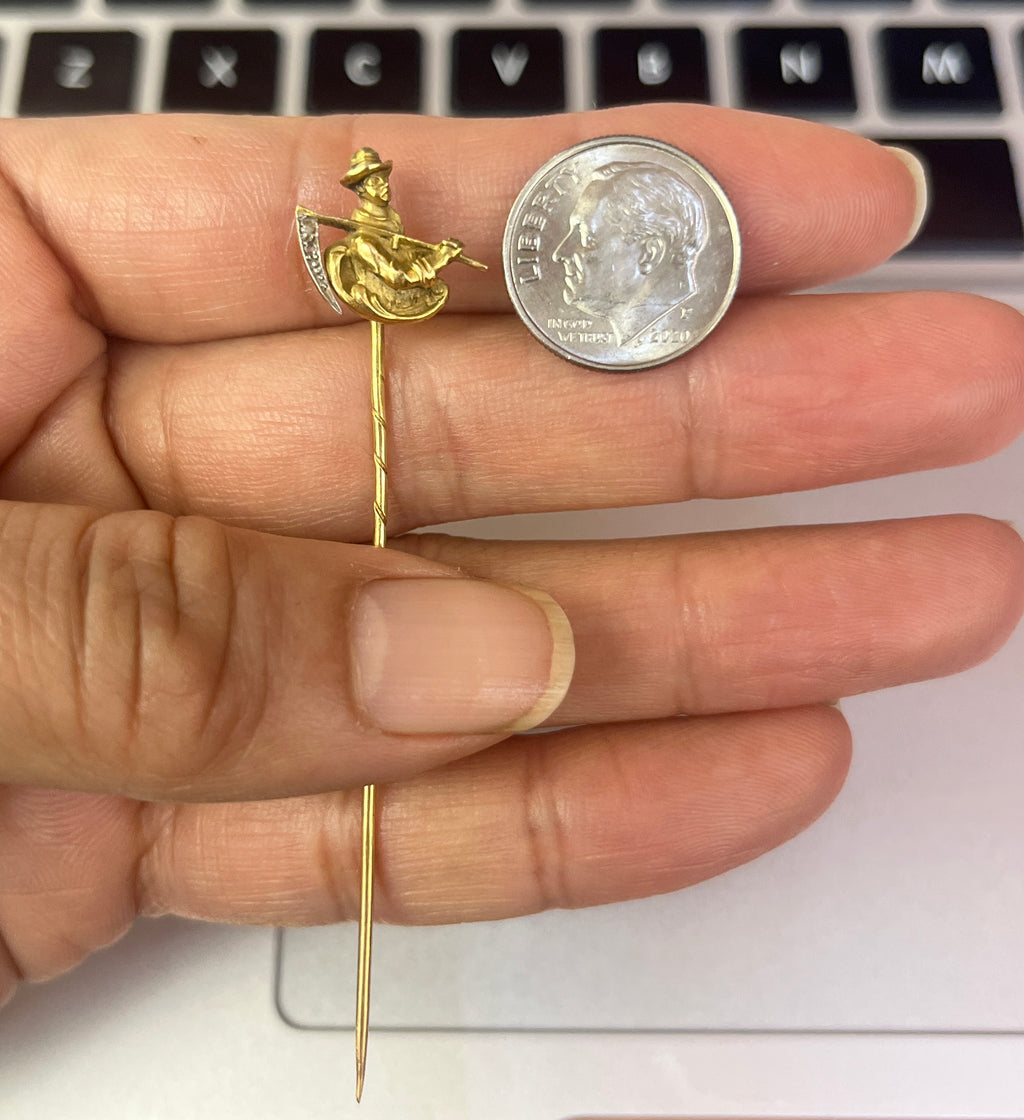 Vintage 18K Yellow Gold “Gold Digger” Diamond stick Pin