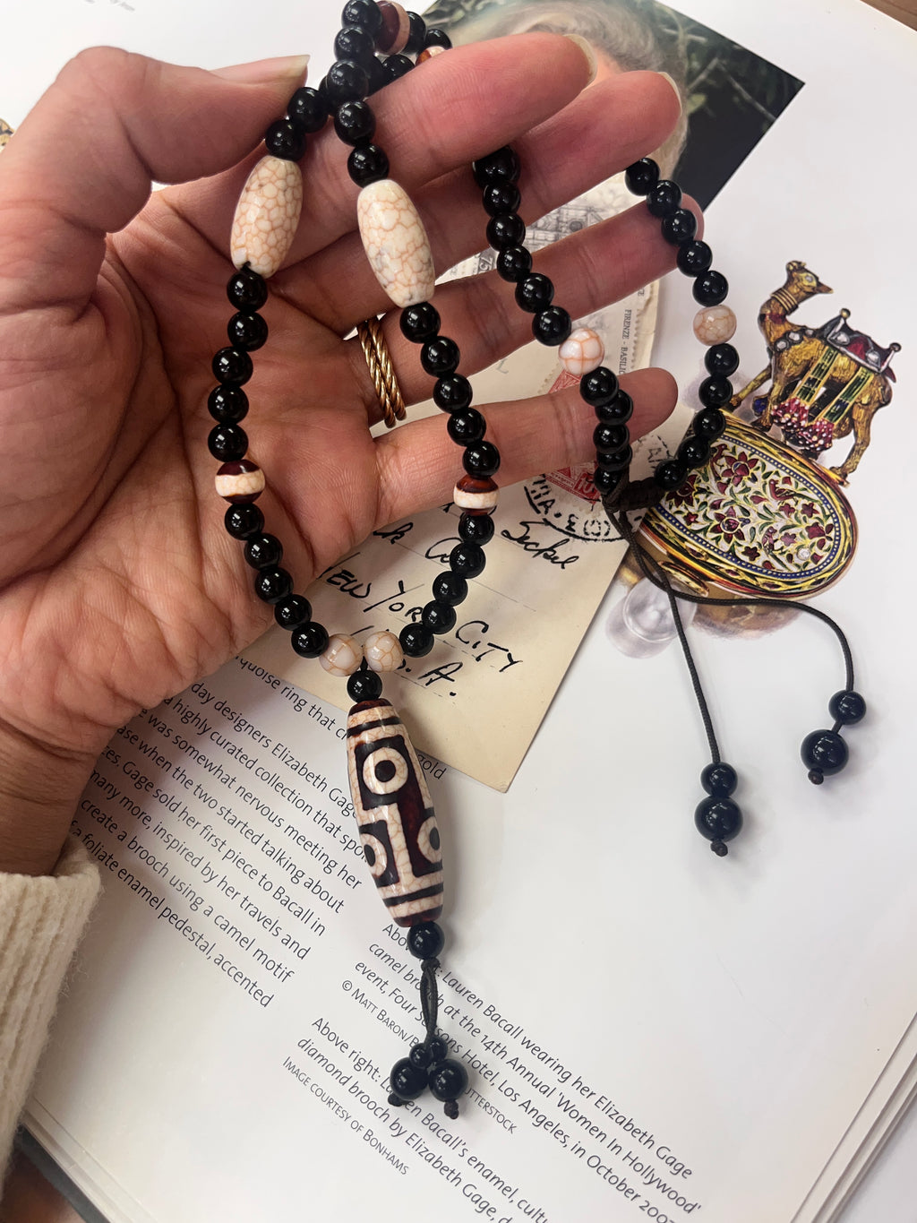 Vintage Tibetan Agate Dzi Style Pendant Necklace