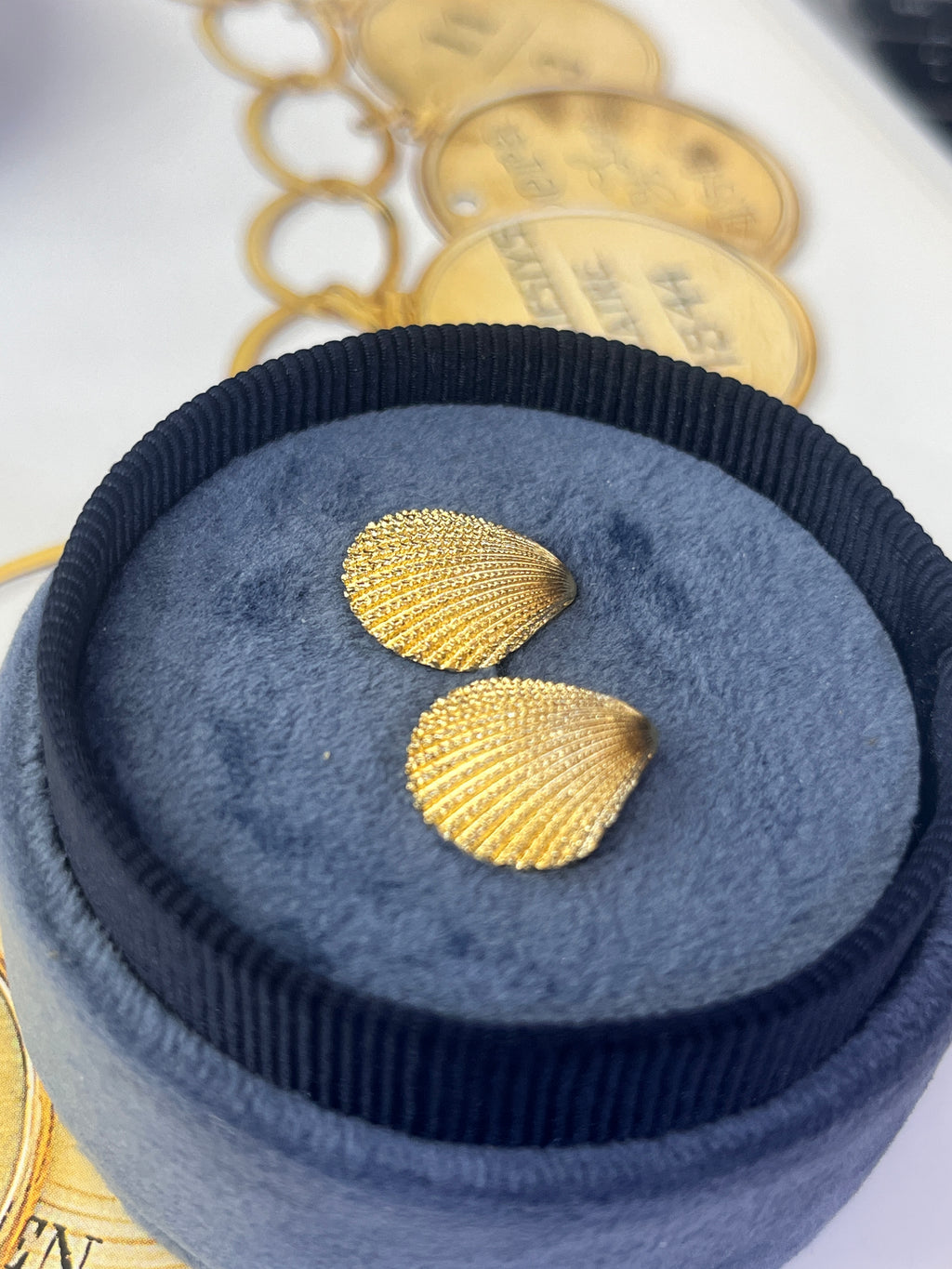 Vintage Tiffany & Co 14K Yellow Gold Shell Studs