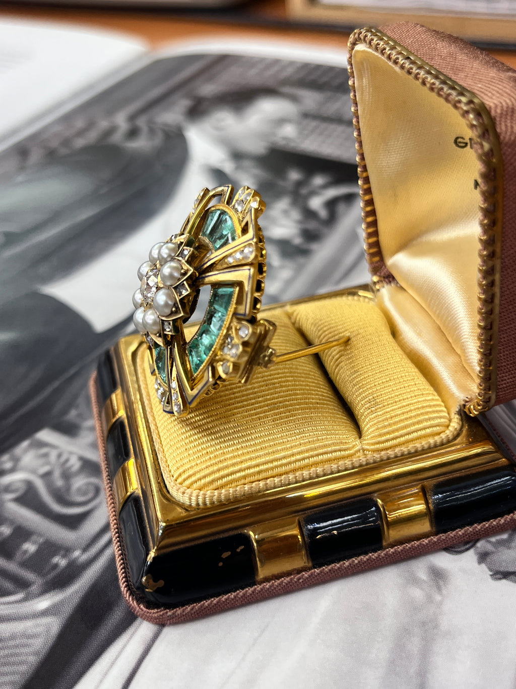 Antique 14K Yellow Gold Emerald, Diamond and Pearl Brooch