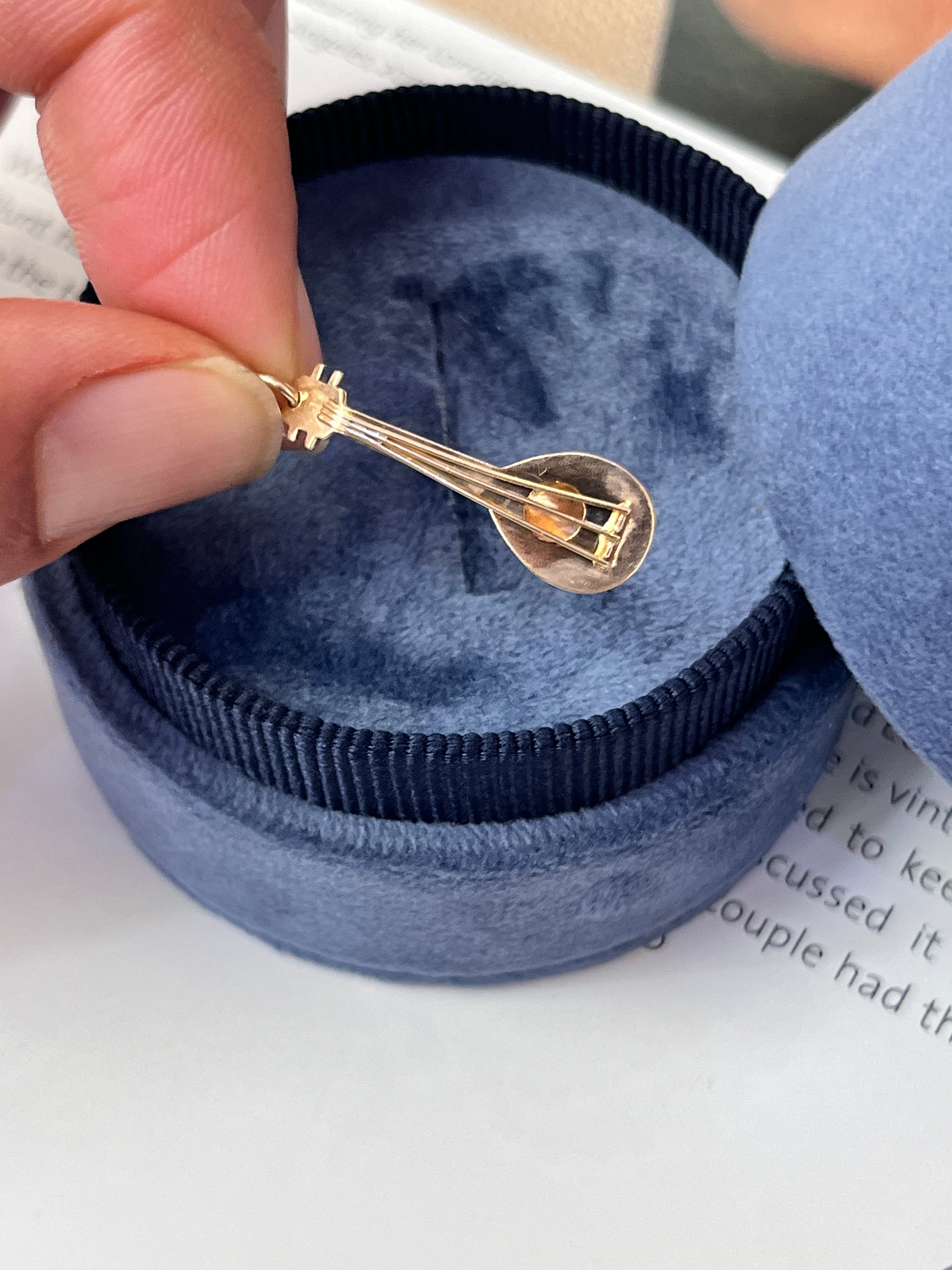 Vintage 14K Yellow  Mandolin Charm Pendant