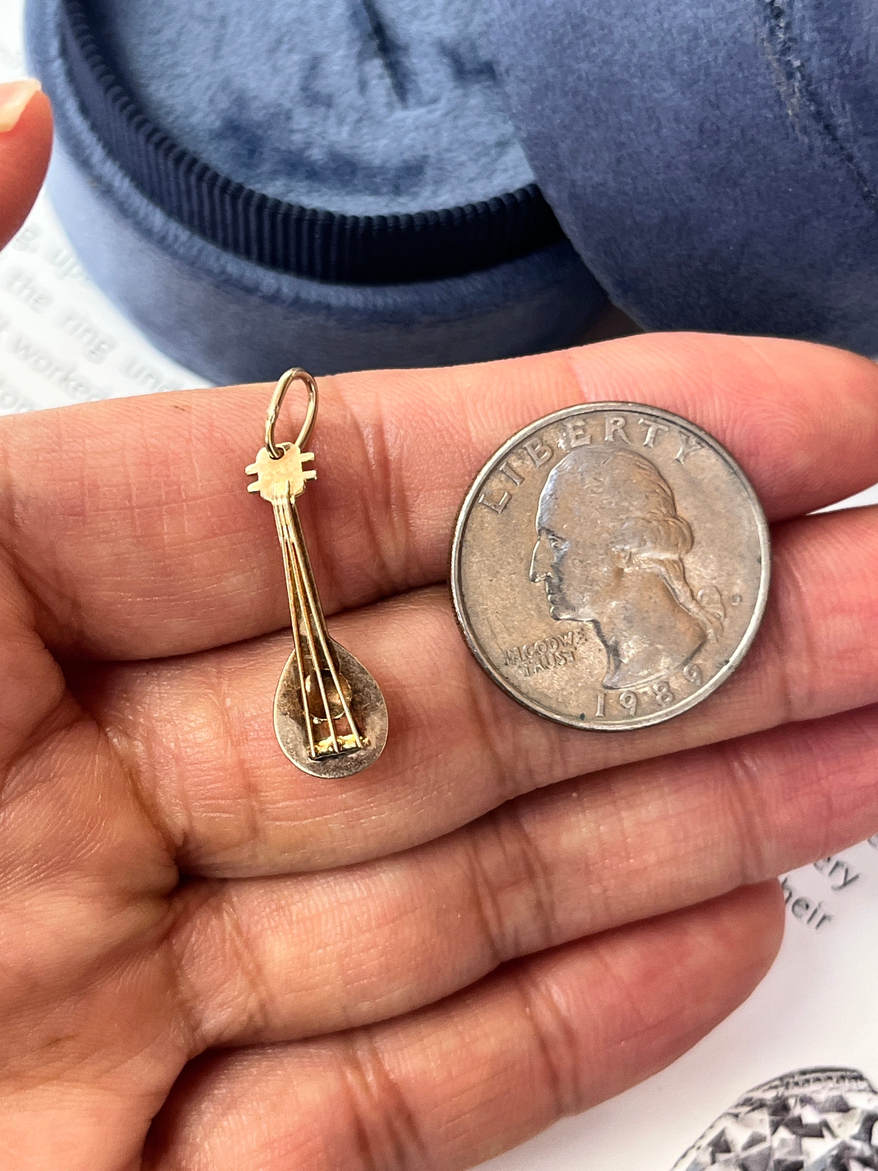 Vintage 14K Yellow  Mandolin Charm Pendant