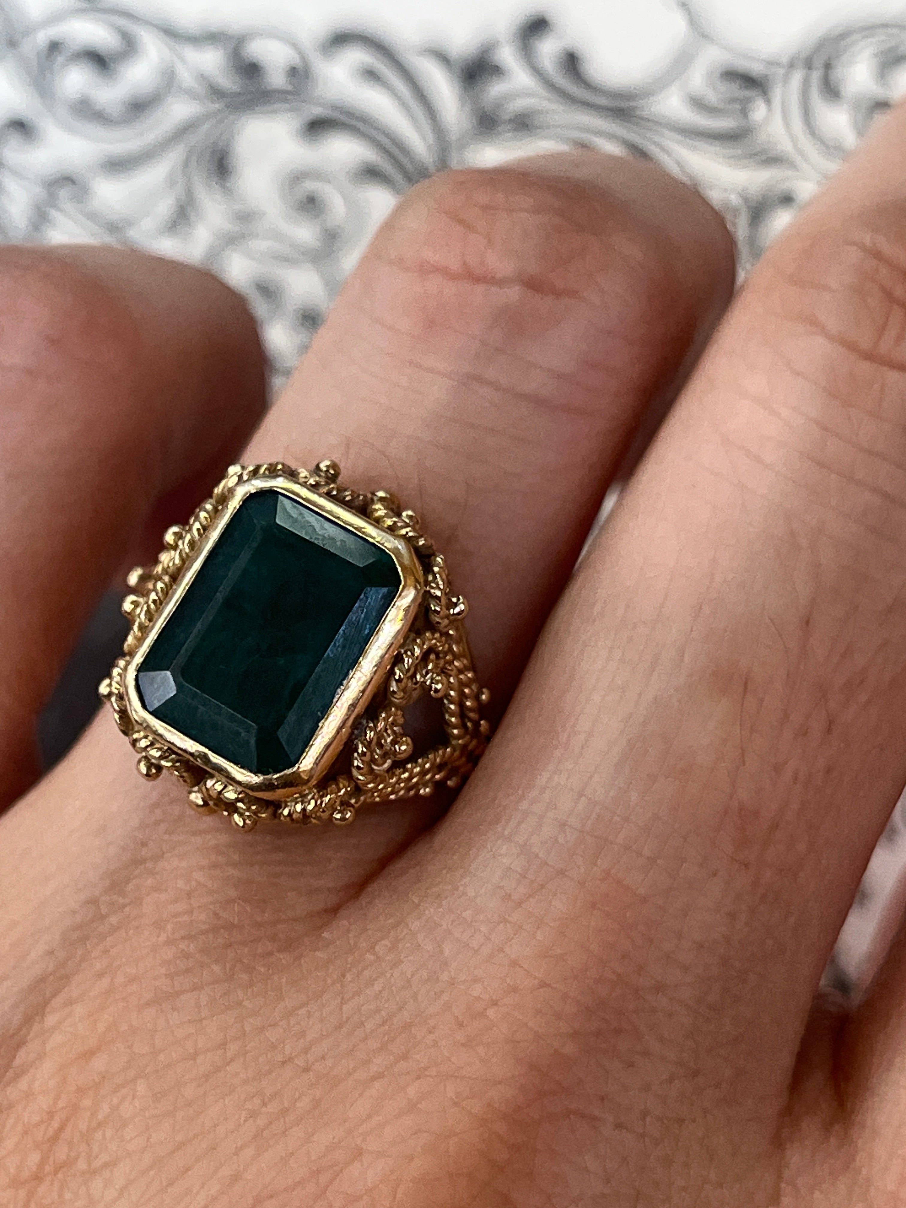 Vintage Emerald 14K Yellow Gold Ring