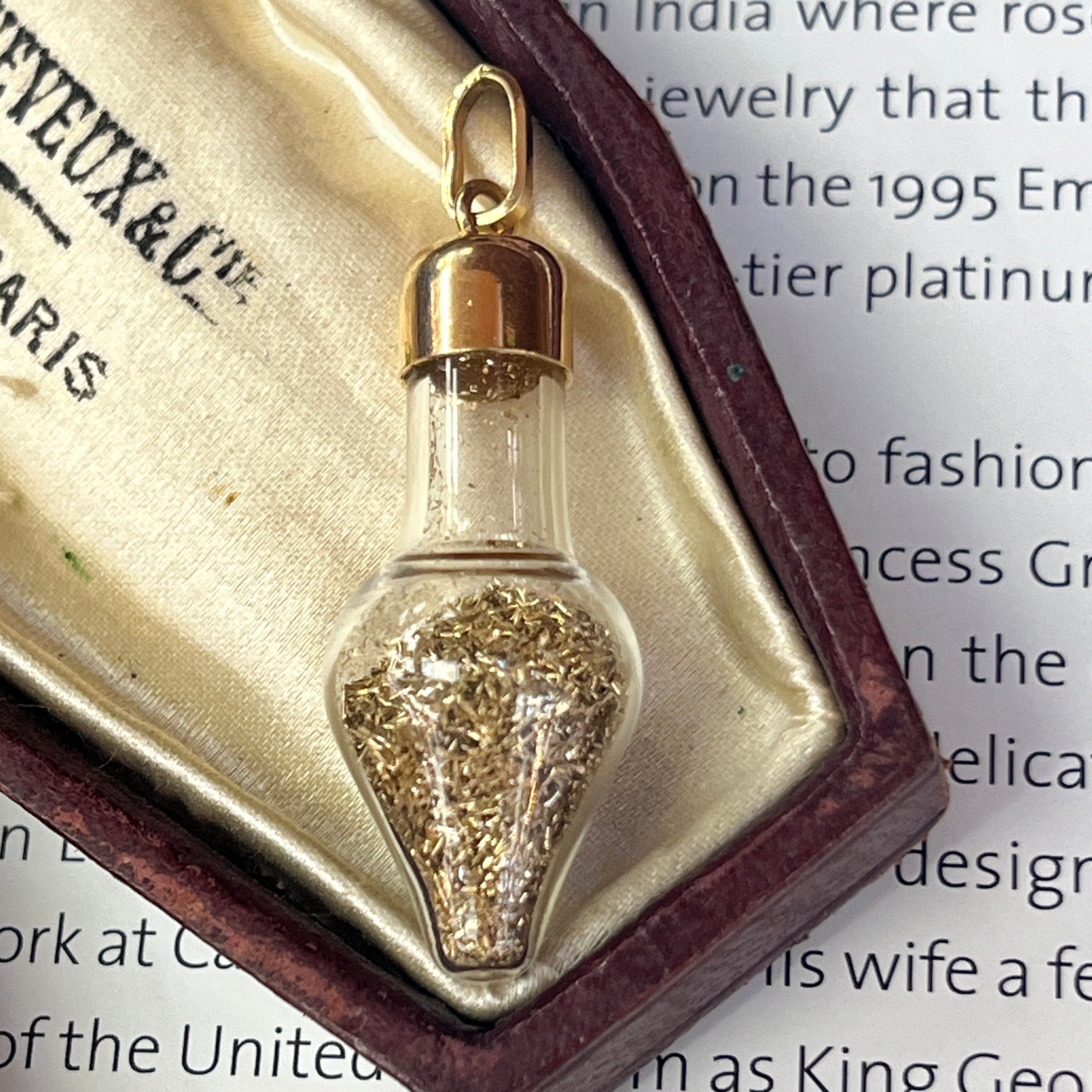 Vintage 14K Yellow Gold Gold Flake Bottle Charm Pendant