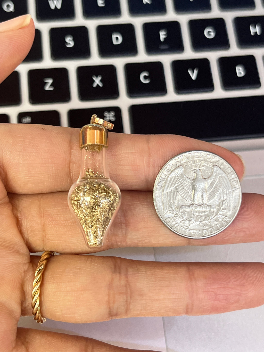 Vintage 14K Yellow Gold Gold Flake Bottle Charm Pendant