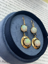 Load image into Gallery viewer, Vintage 14K yellow Gold Opal Dangling Earrings
