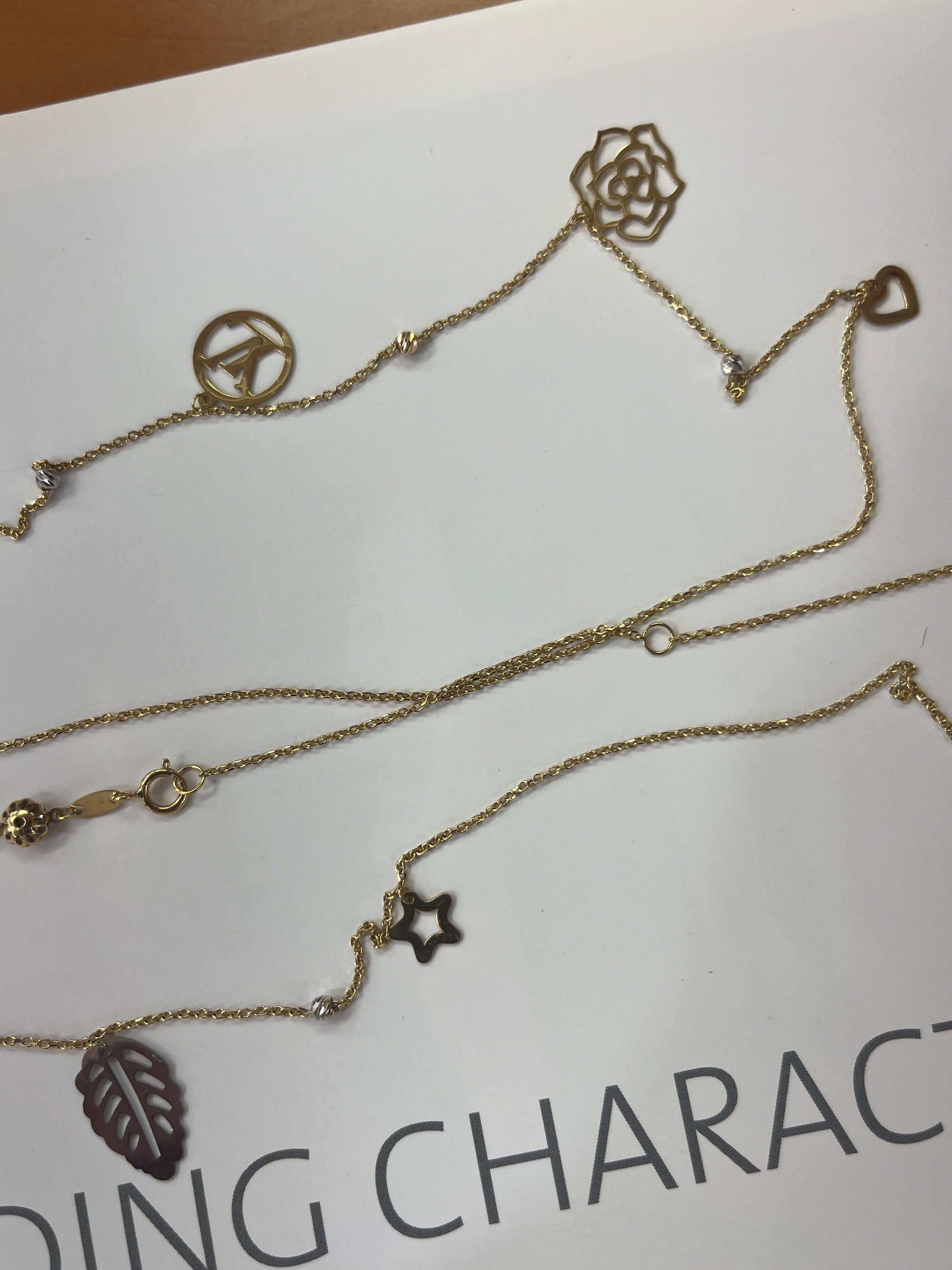 Estate 18K Yellow Gold  9 charms 33.5” Chain Long Necklace