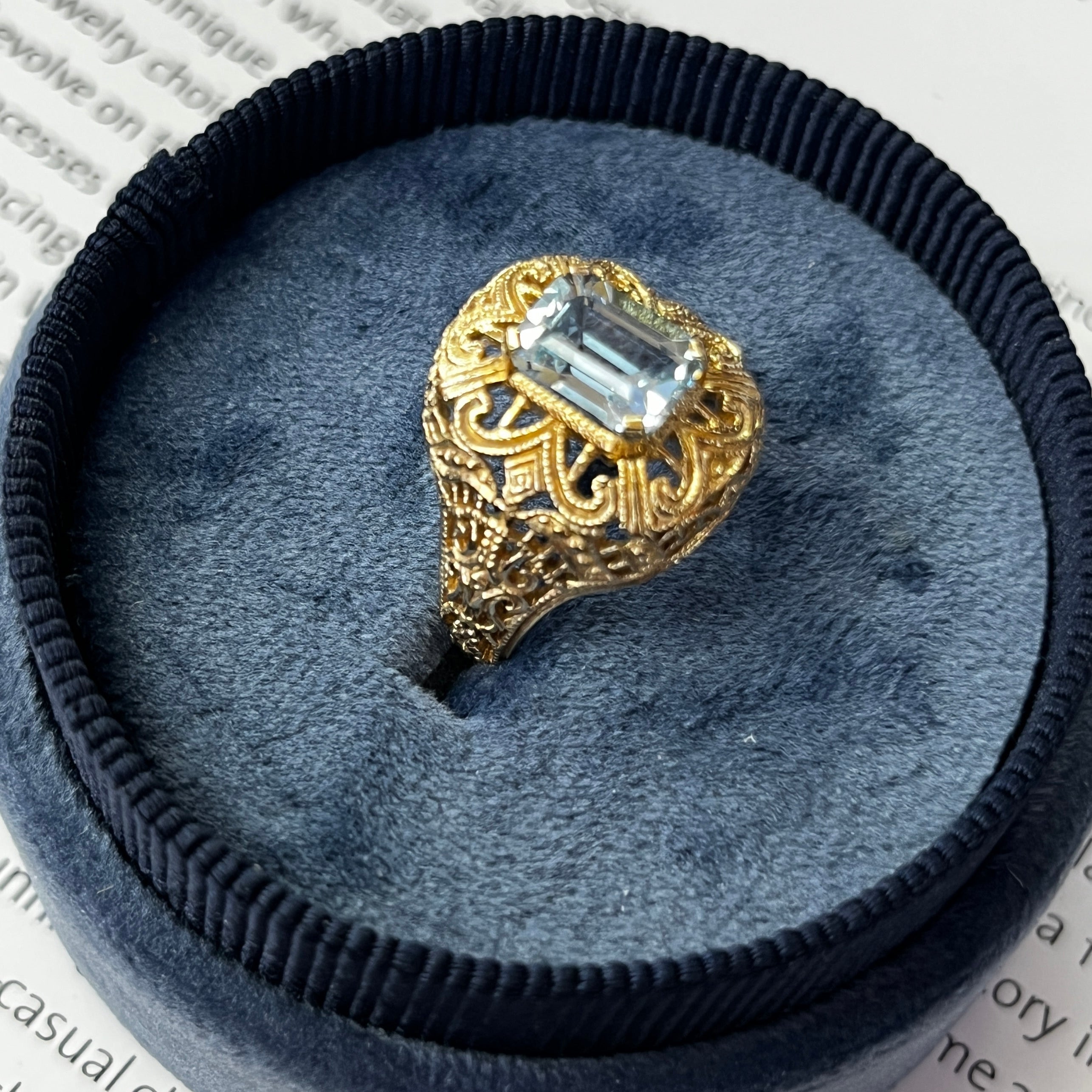 Vintage 10K Yellow Gold Filigree Blue Topaz Ring