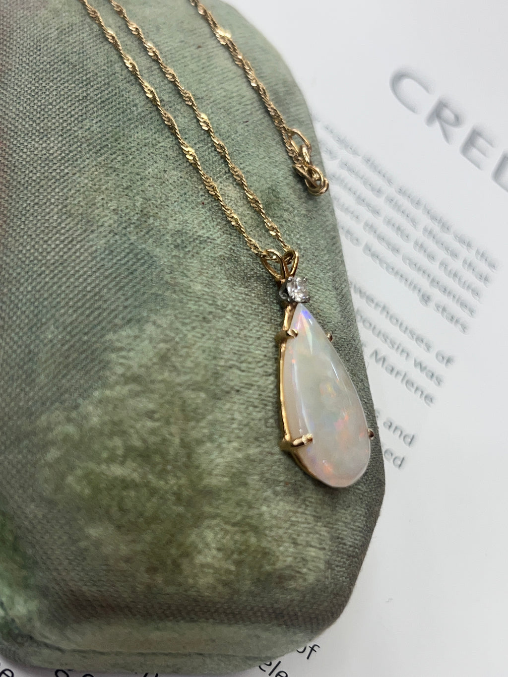 Vintage 14K Yellow Gold Teardrop Ethiopian Opal & Diamond Pendant Necklace