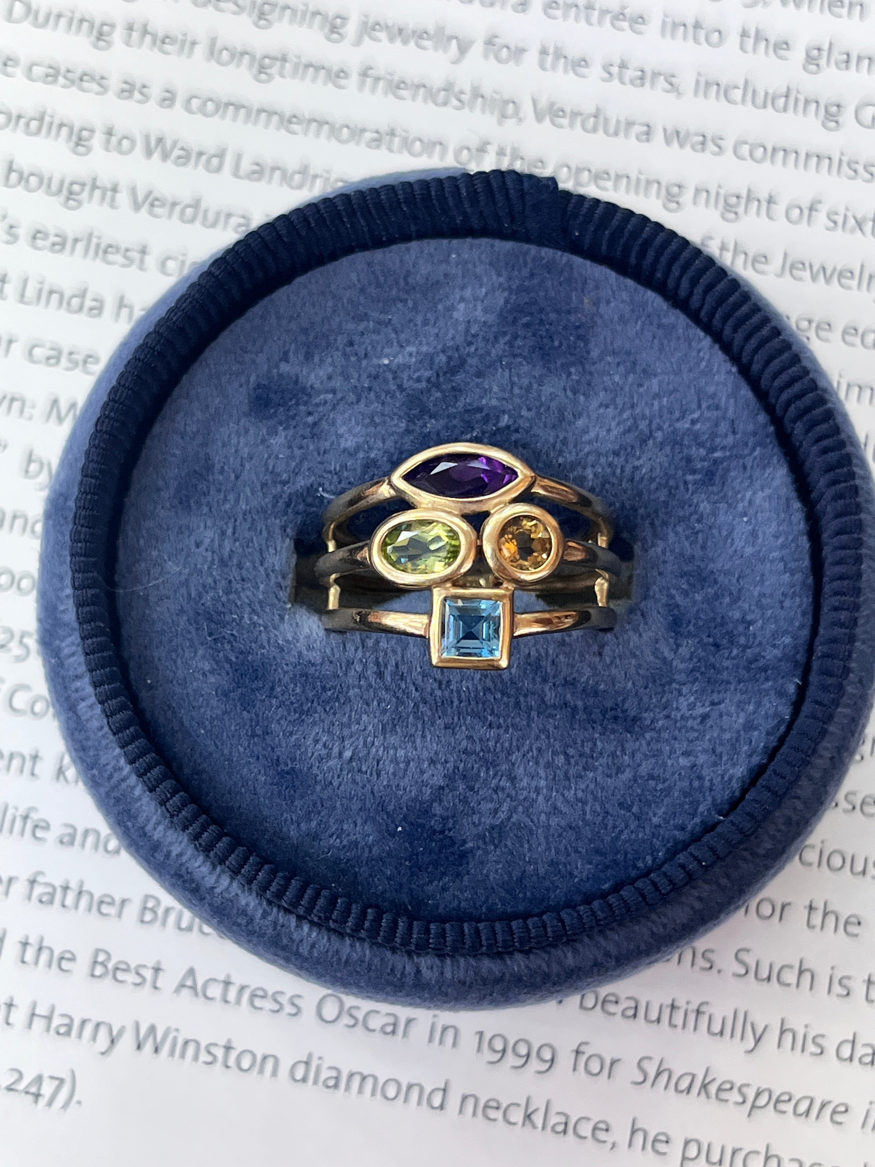Vintage 10K Yellow Gold Multi Color Gem Stones Ring