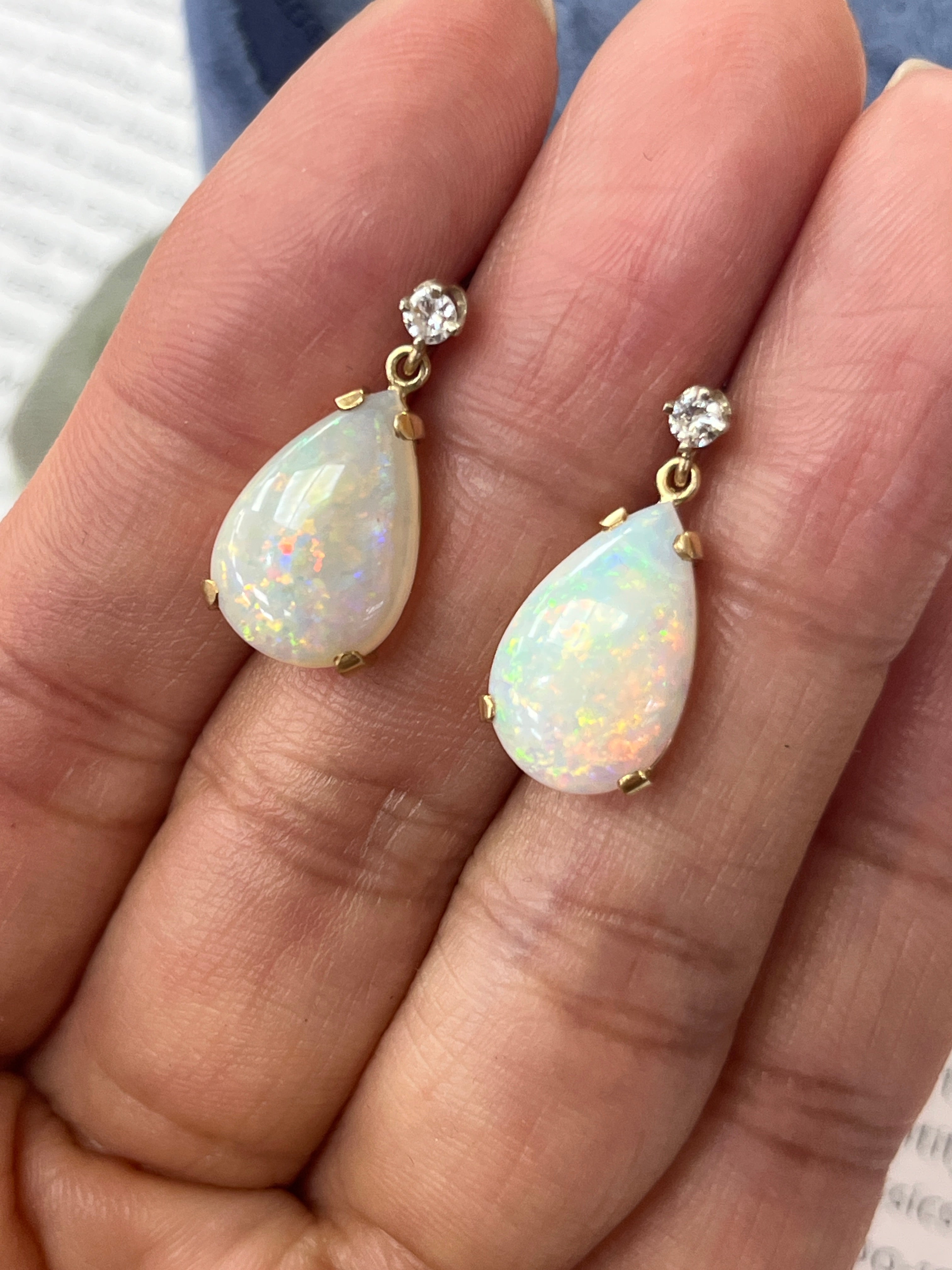 Vintage 14K Yellow Gold Teardrop Ethiopian Opal & Diamond  Dangling Earrings