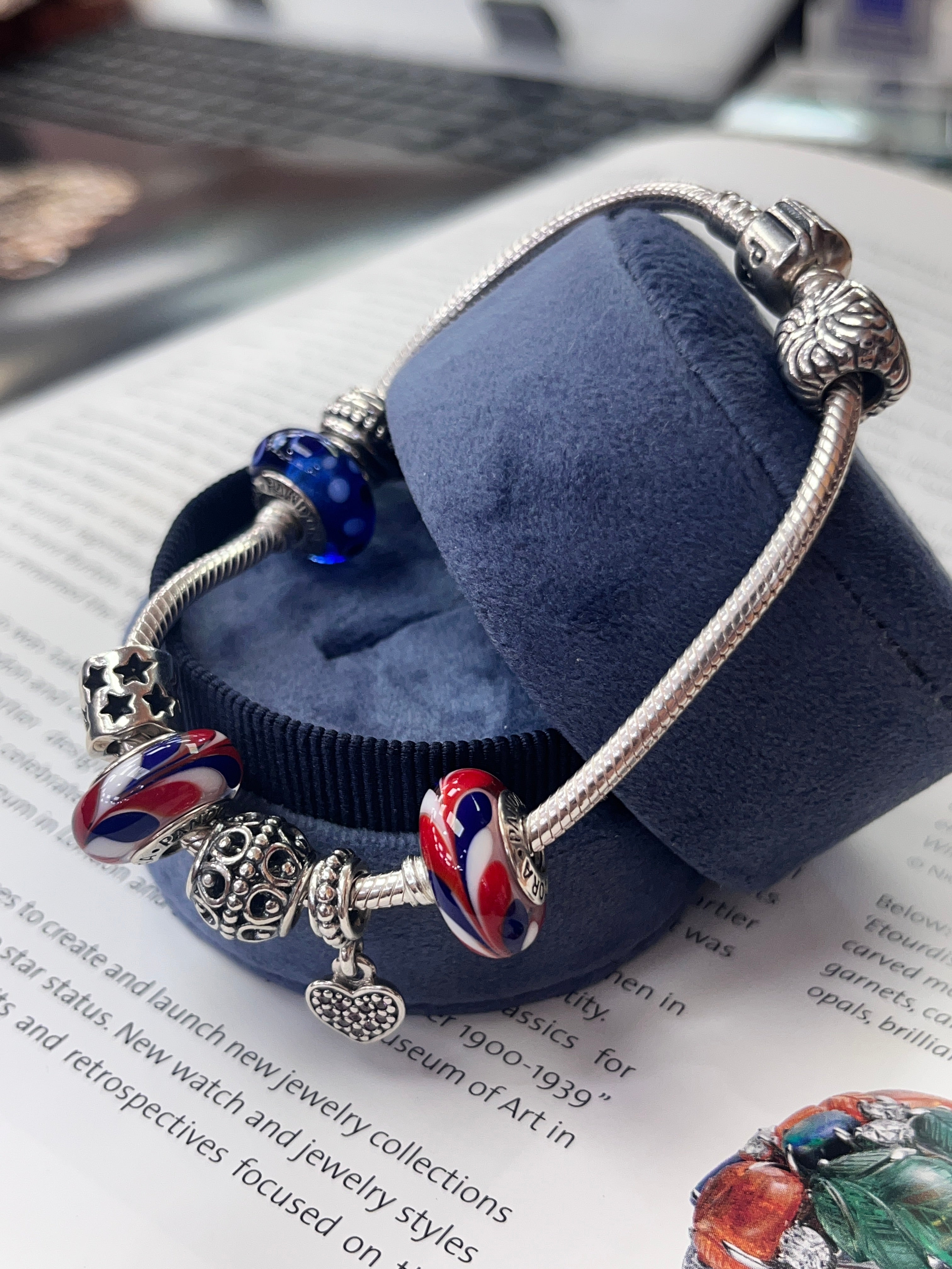 Pandora Sterling Silver Patriotic Murano Bead Heart Charm Bracelet.