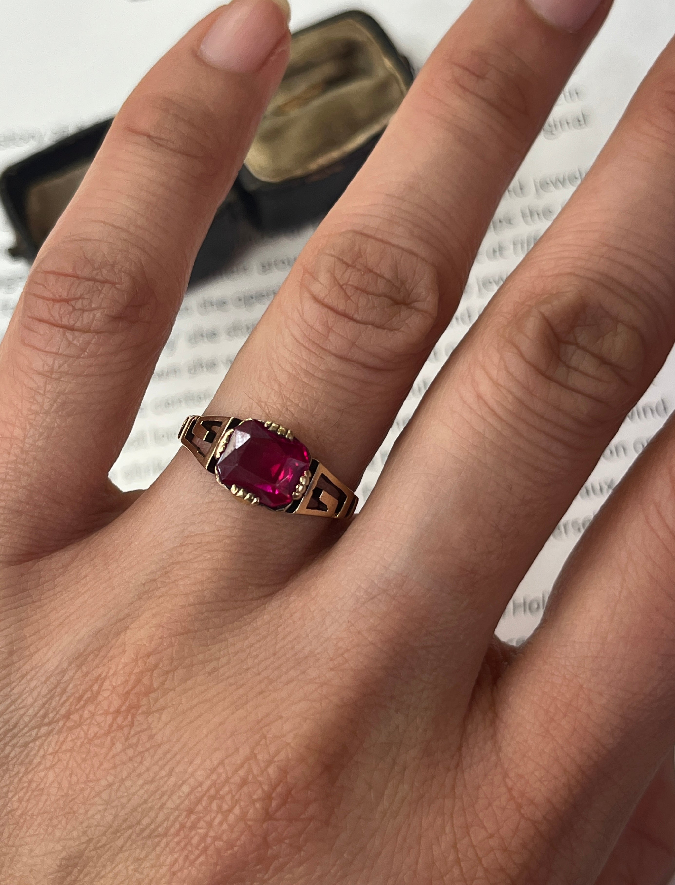 Antique Red Stone In 10K Rose Gold Ring