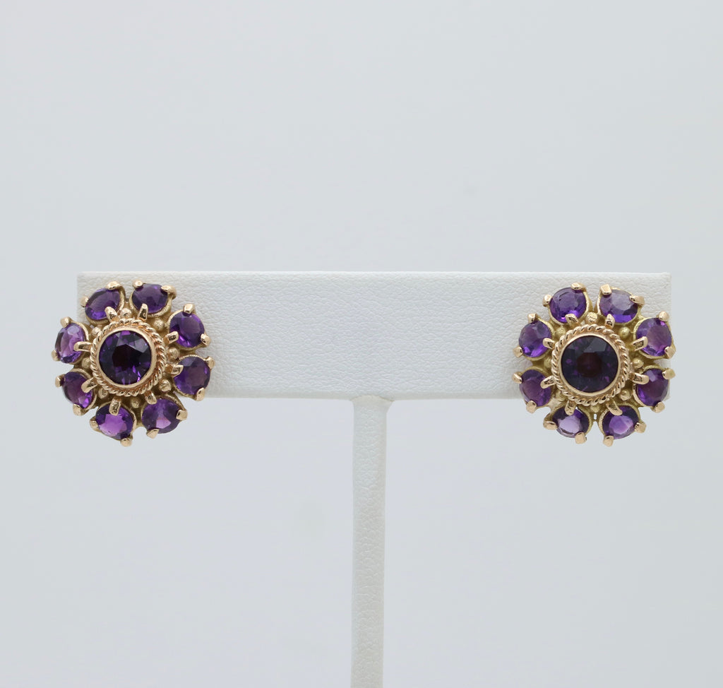 Vintage 14K Yellow Gold Siberian Amethyst Flower Studs