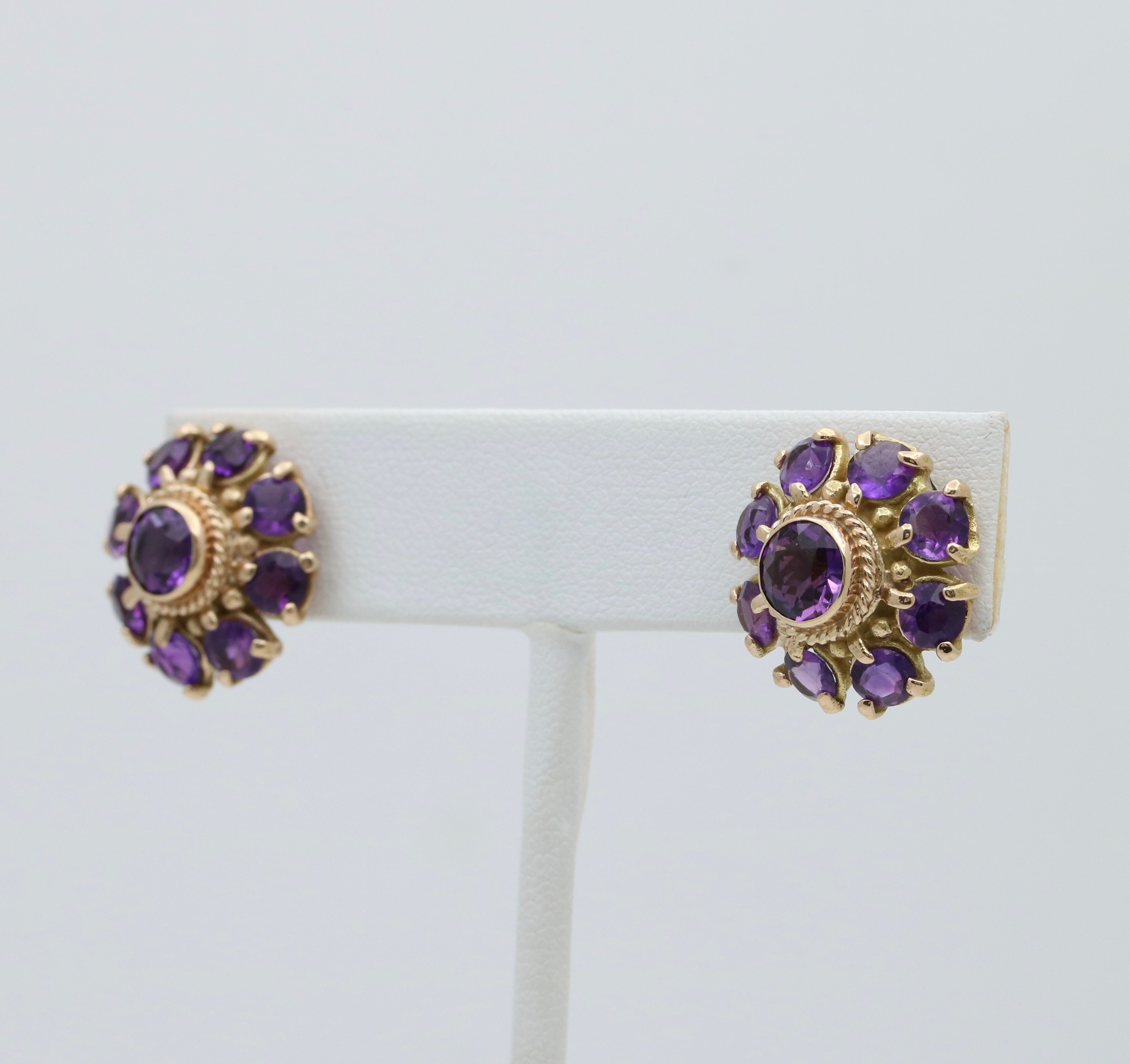 Vintage 14K Yellow Gold Siberian Amethyst Flower Studs