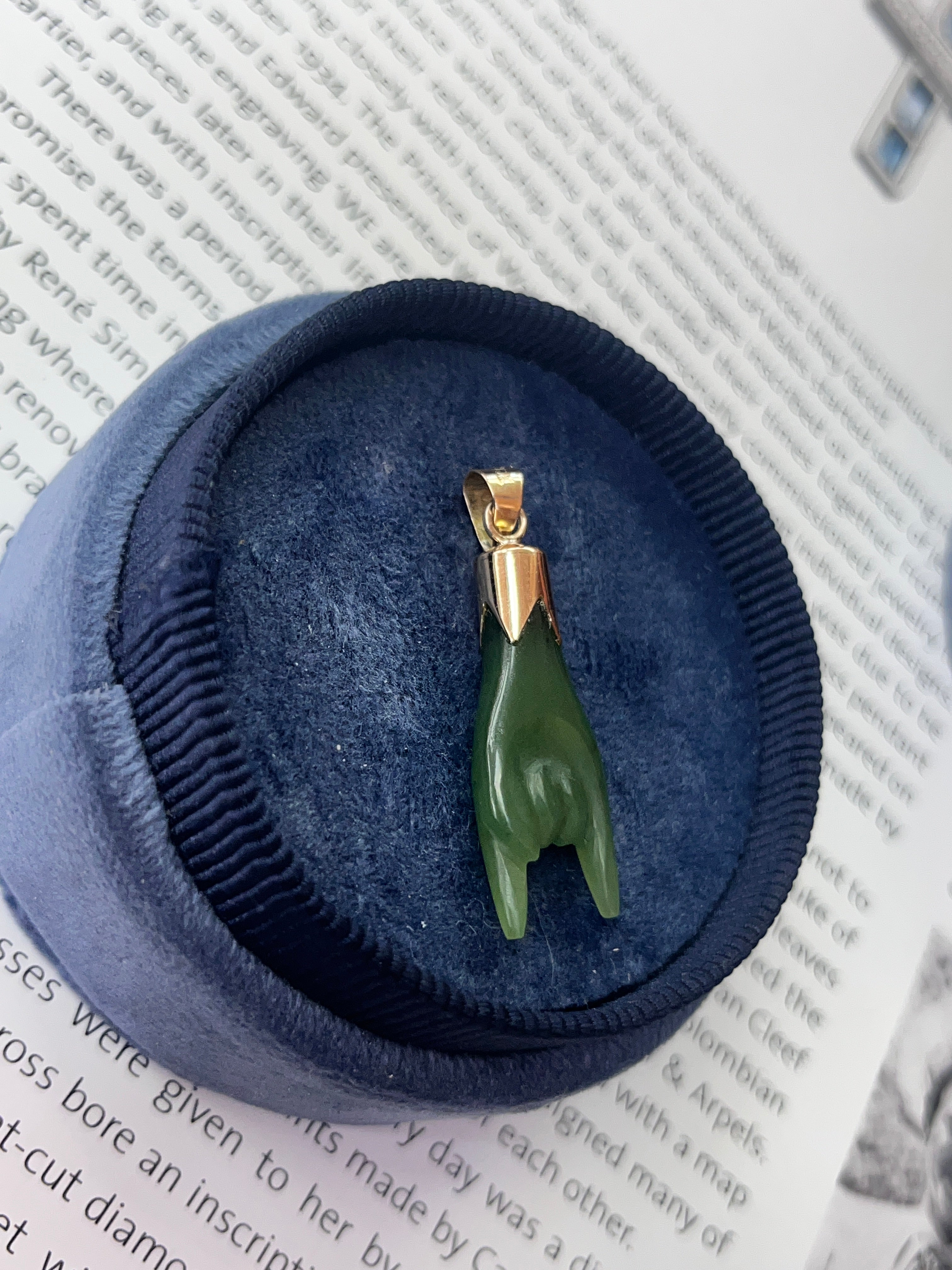 Vintage 10K Yellow Gold Carved Chrysoprase Cornuto Charm.