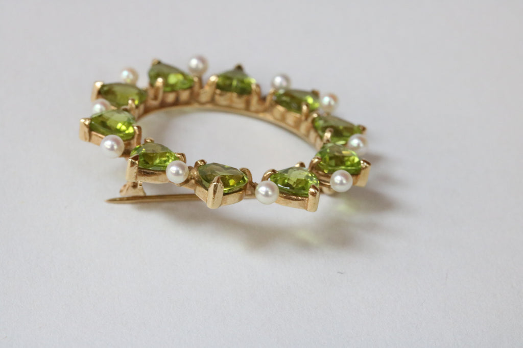 Vintage Heart Cut Peridot Pearls 14K Yellow Gold Brooch Pin