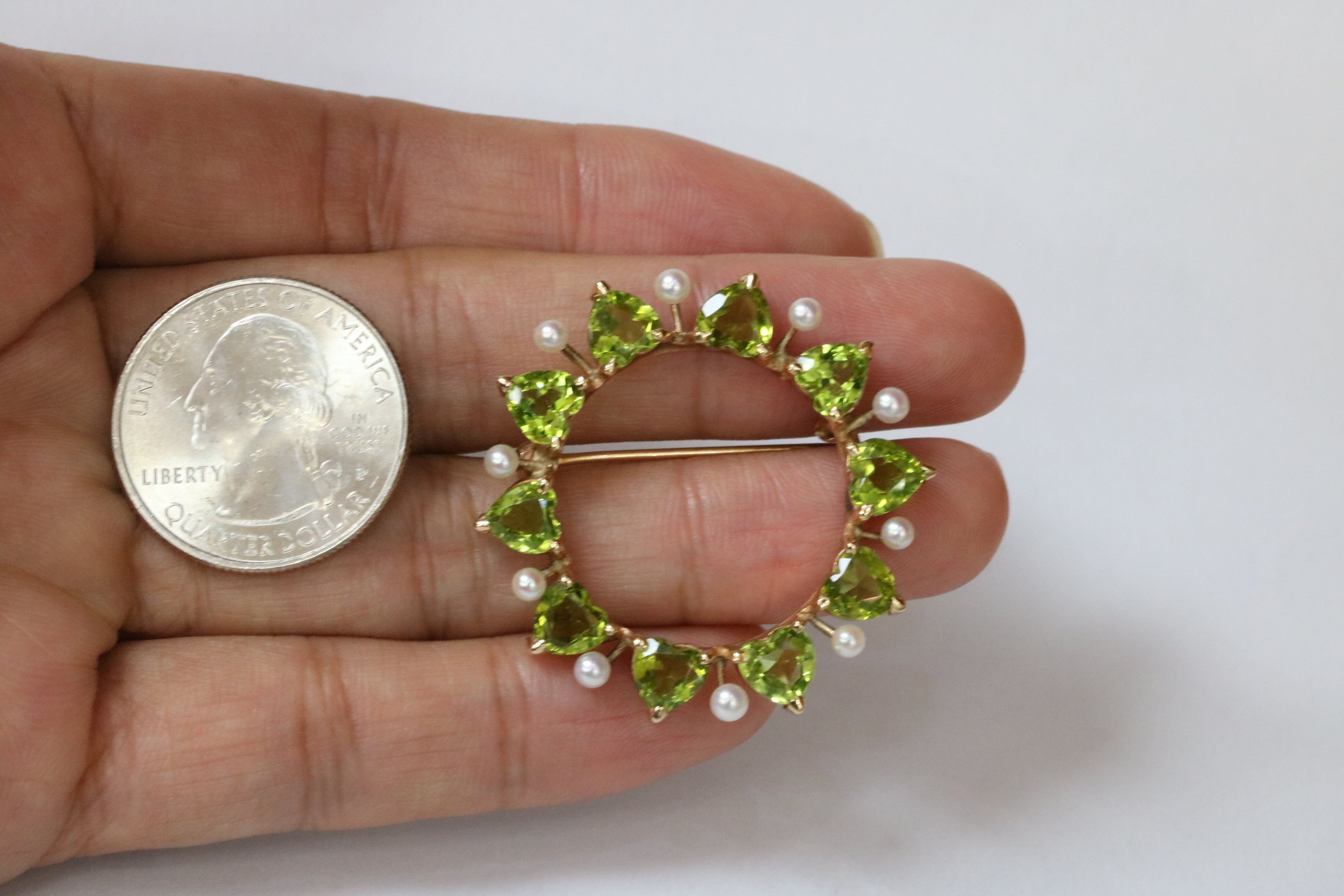 Vintage Heart Cut Peridot Pearls 14K Yellow Gold Brooch Pin