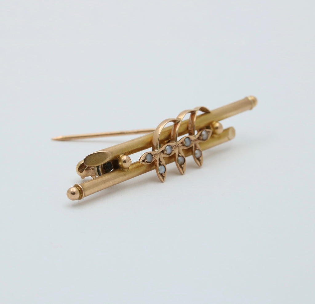 Antique 14K Yellow Gold Seed Pearl Three Clover Bar Pin