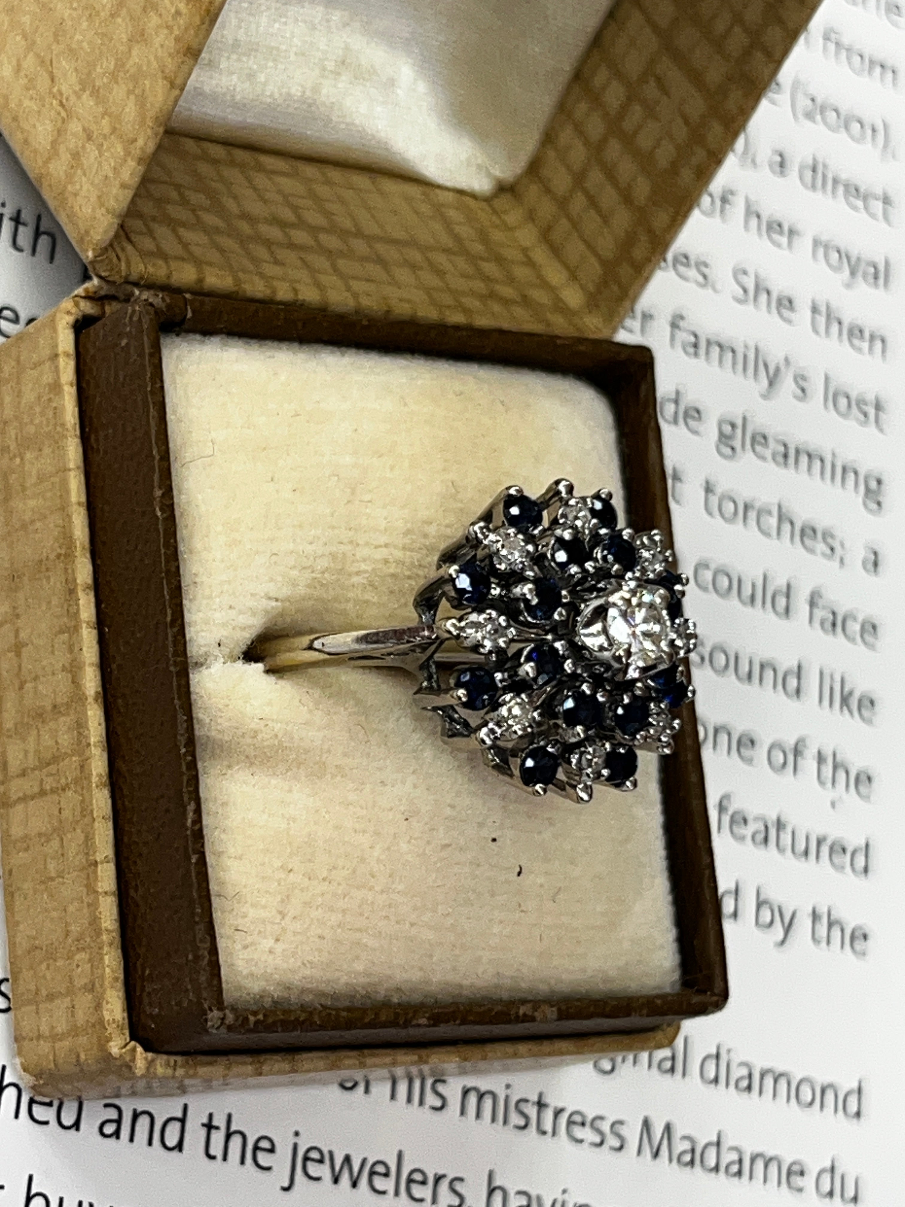 Vintage 14K White Gold Starburst Sapphire Diamond Ring