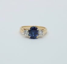 Load image into Gallery viewer, Vintage 14k Yellow Gold Sapphire &amp; Diamond Ring, Engagement Ring.
